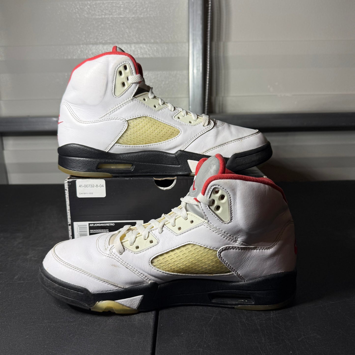 Size 11 - AJ 5 Fire Red