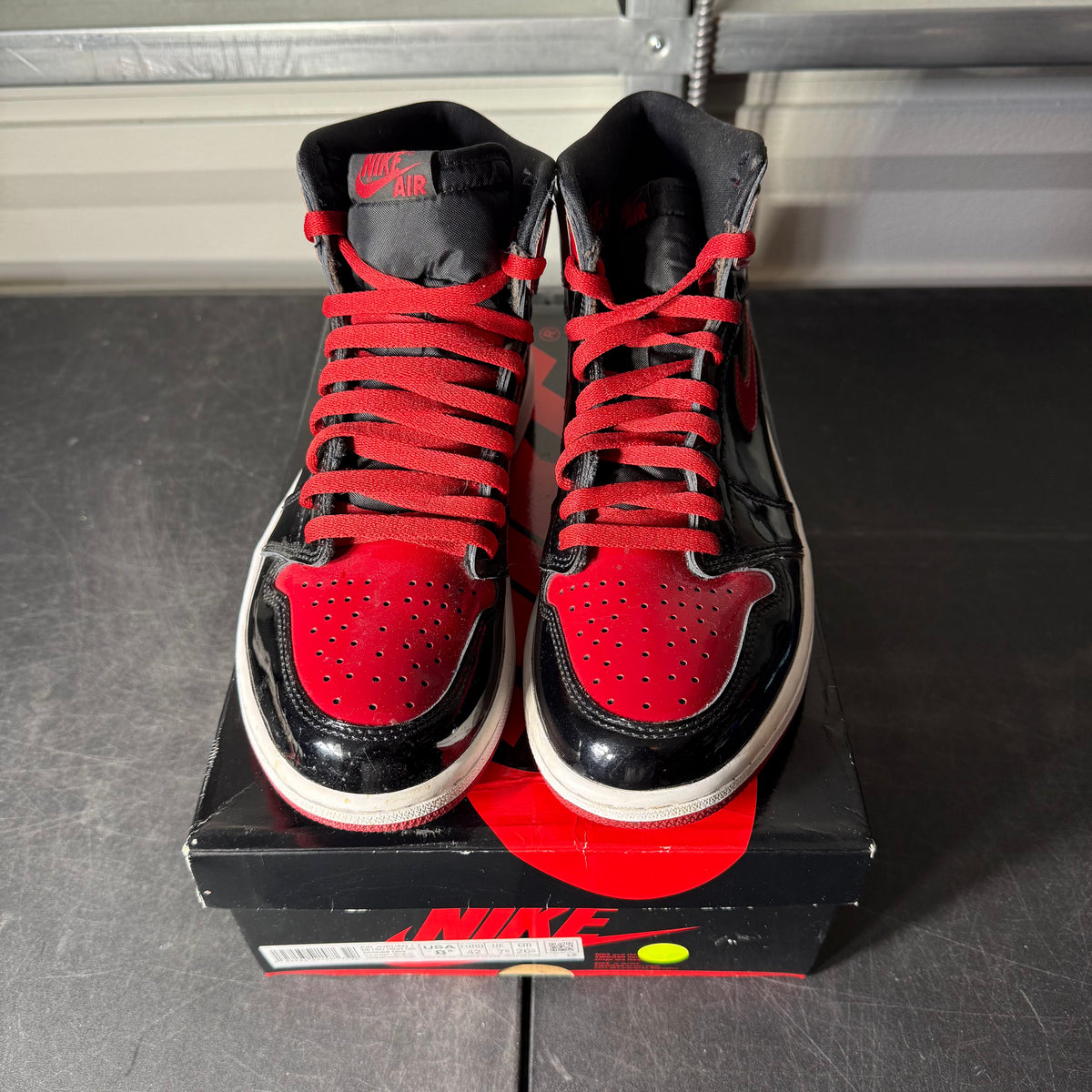 Size 8.5 - AJ 1 Patent Bred