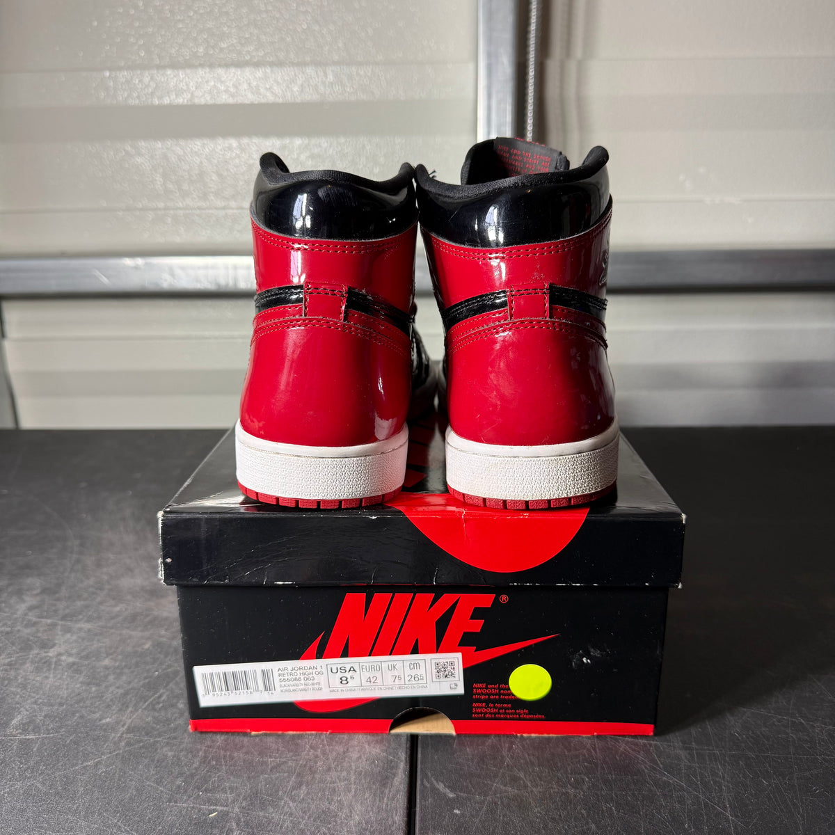 Size 8.5 - AJ 1 Patent Bred