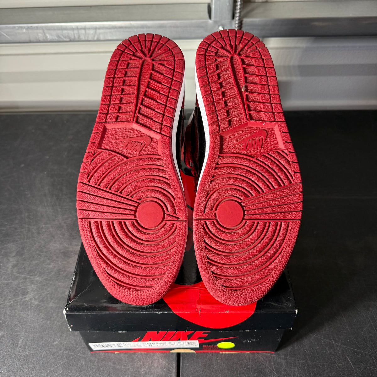 Size 8.5 - AJ 1 Patent Bred