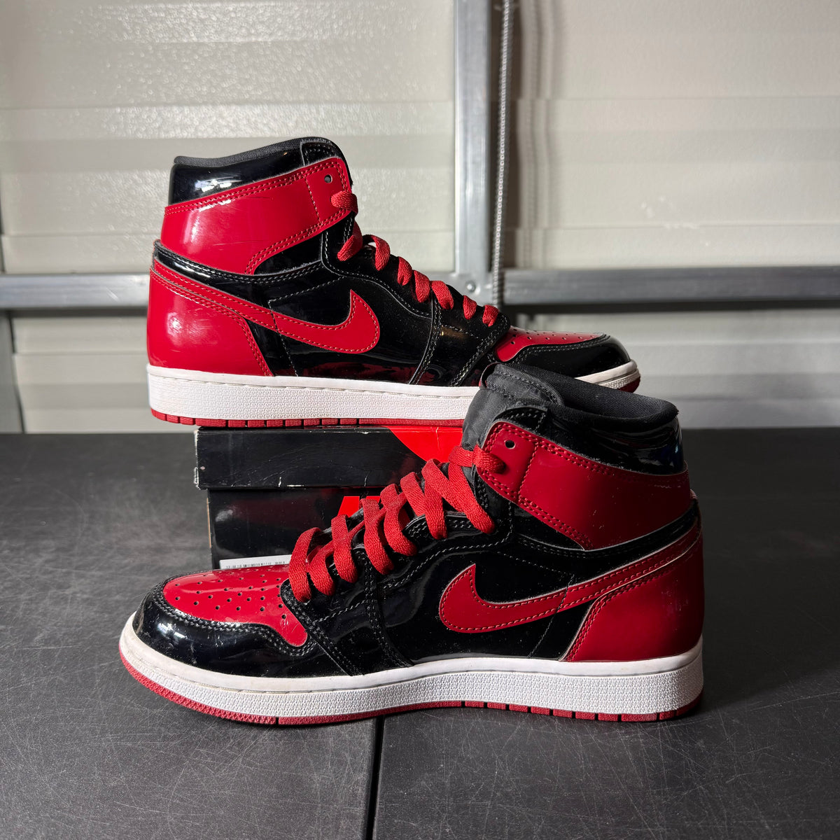 Size 8.5 - AJ 1 Patent Bred