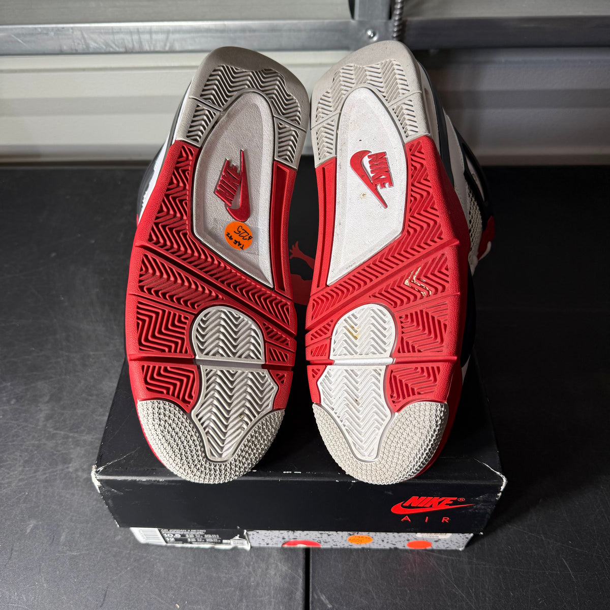 Size 10.5 - AJ 4 Fire Red