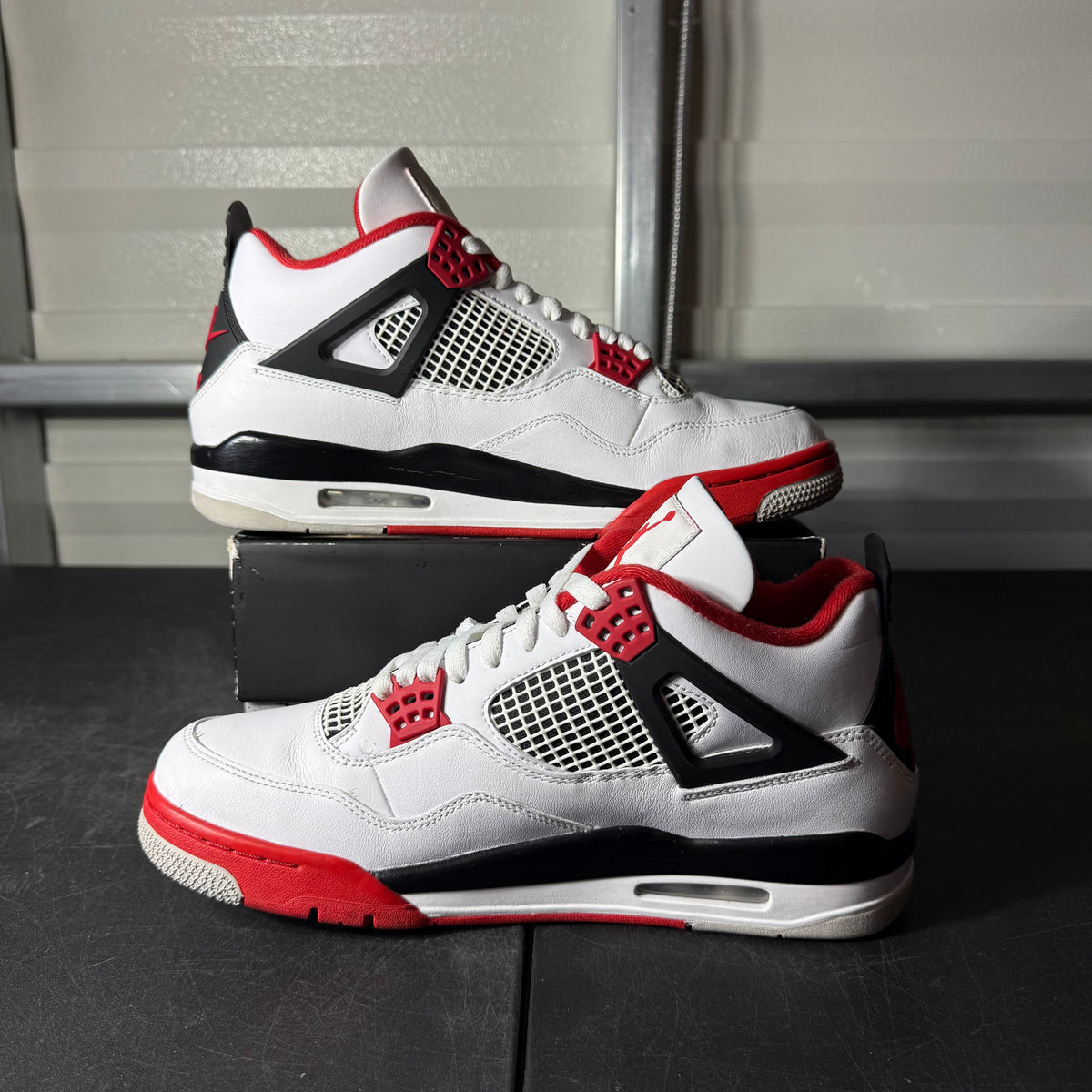 Size 10.5 - AJ 4 Fire Red