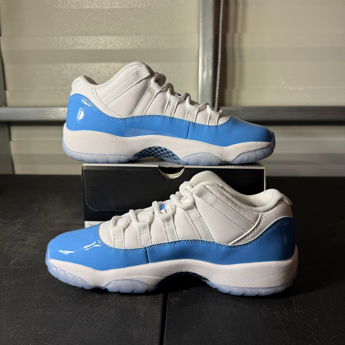 Size 7Y - AJ 11 Low UNC