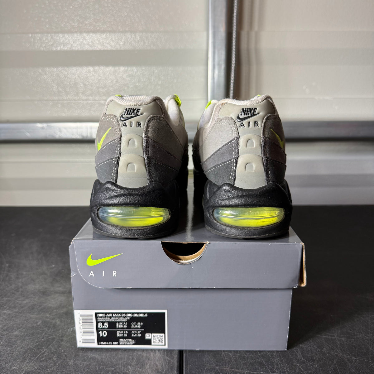 Size 8.5 - Air Max 95 Big Bubble Neon