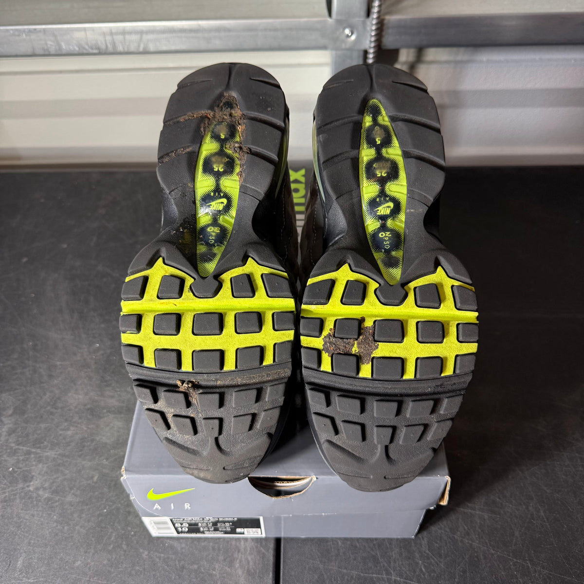 Size 8.5 - Air Max 95 Big Bubble Neon
