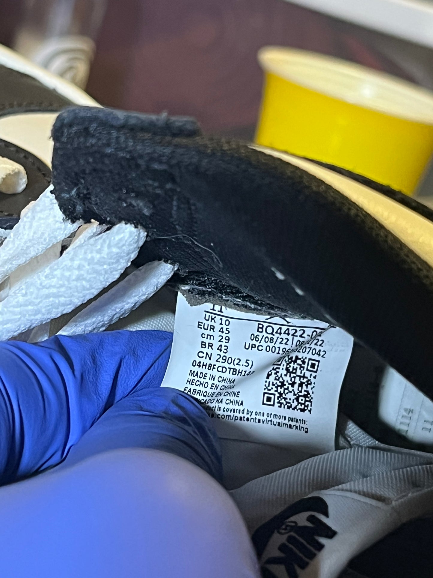 Size 11 – AJ 1 ’85 Black White