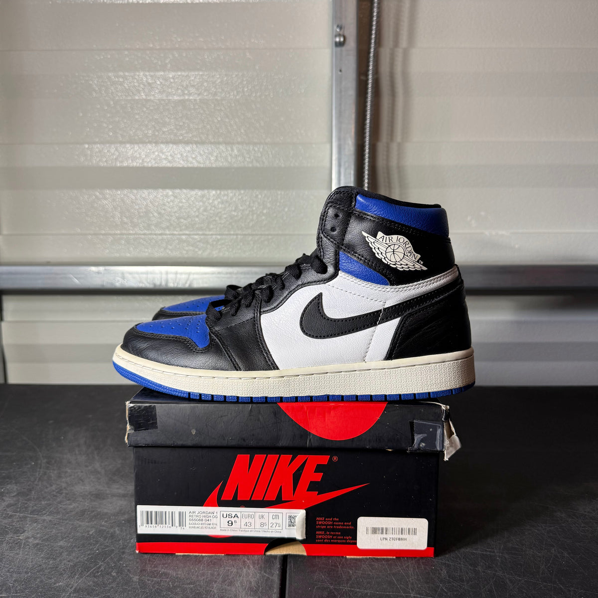 Size 9.5 - AJ 1 Royal Toe