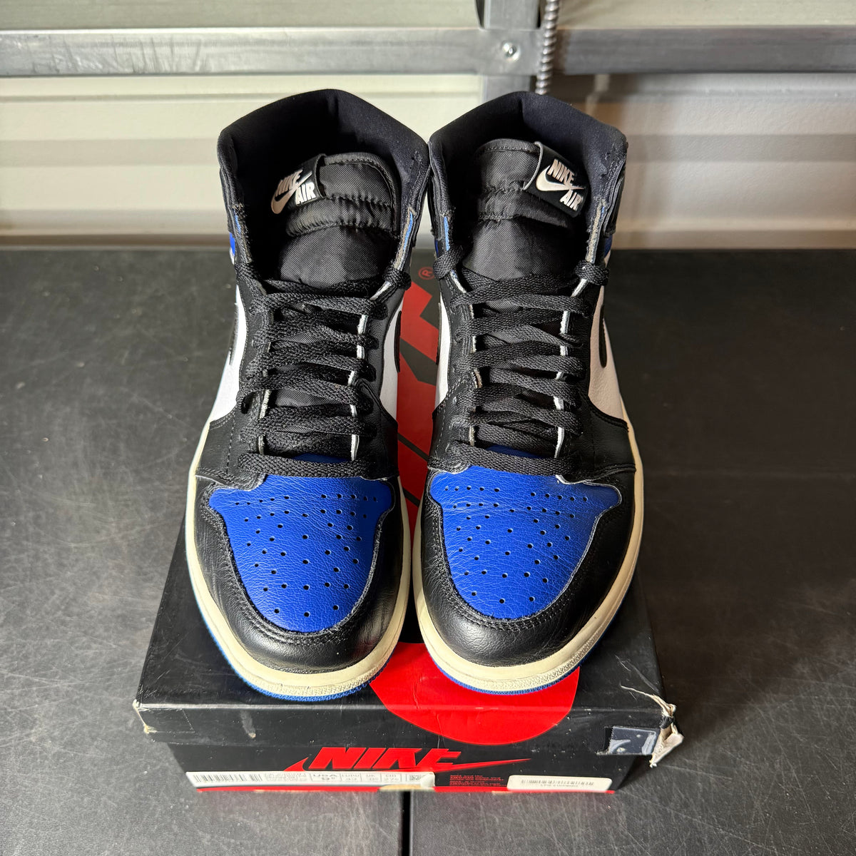 Size 9.5 - AJ 1 Royal Toe