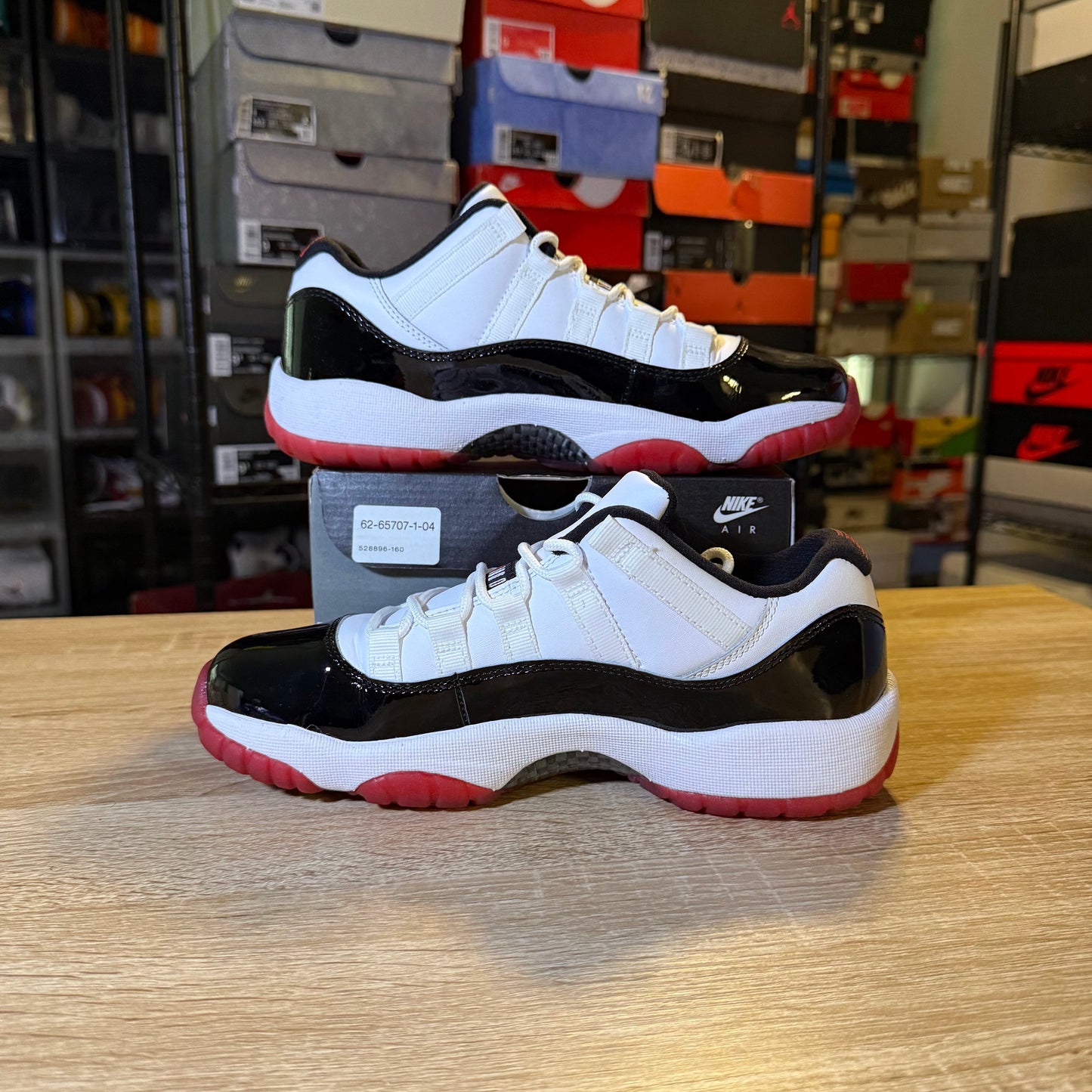 Size 6.5 - AJ 11 Concord Bred