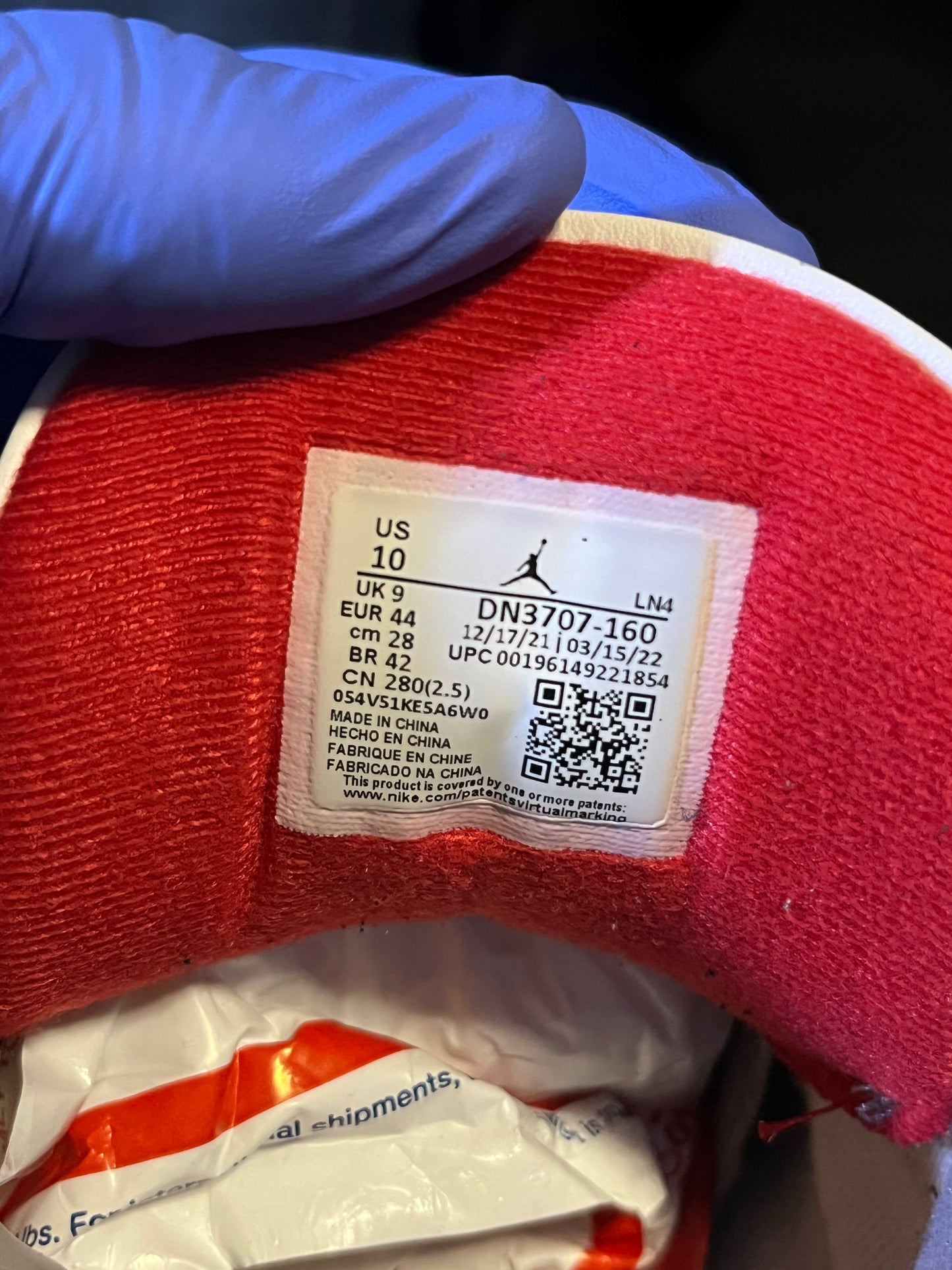 Size 10 – AJ 3 Fire Red