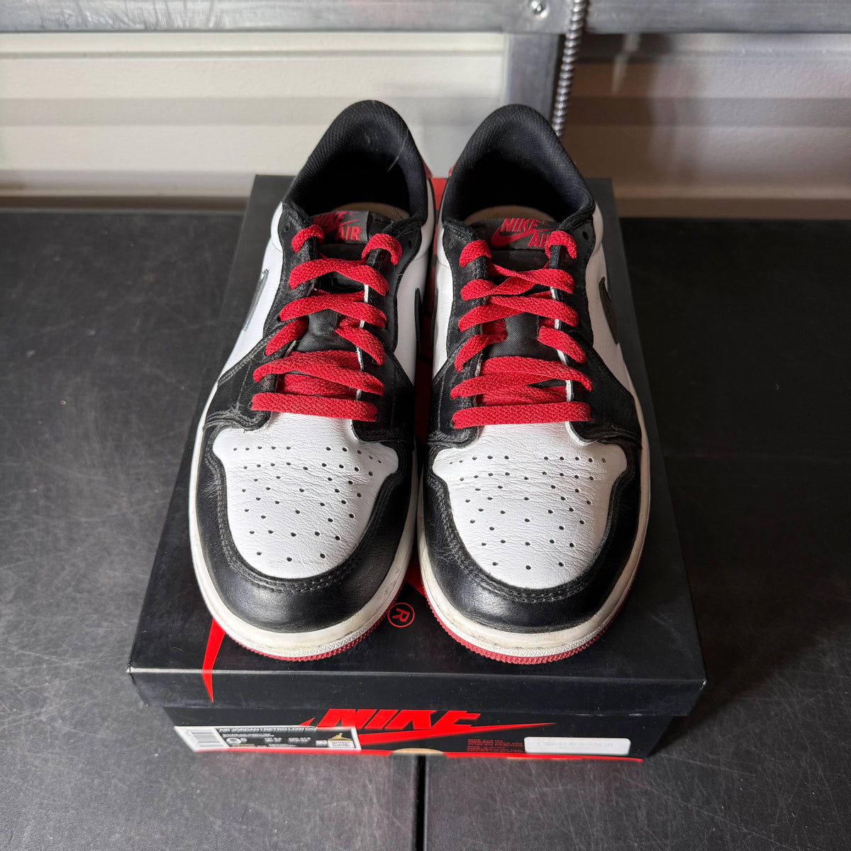 Size 9.5 - AJ 1 Low Black Toe