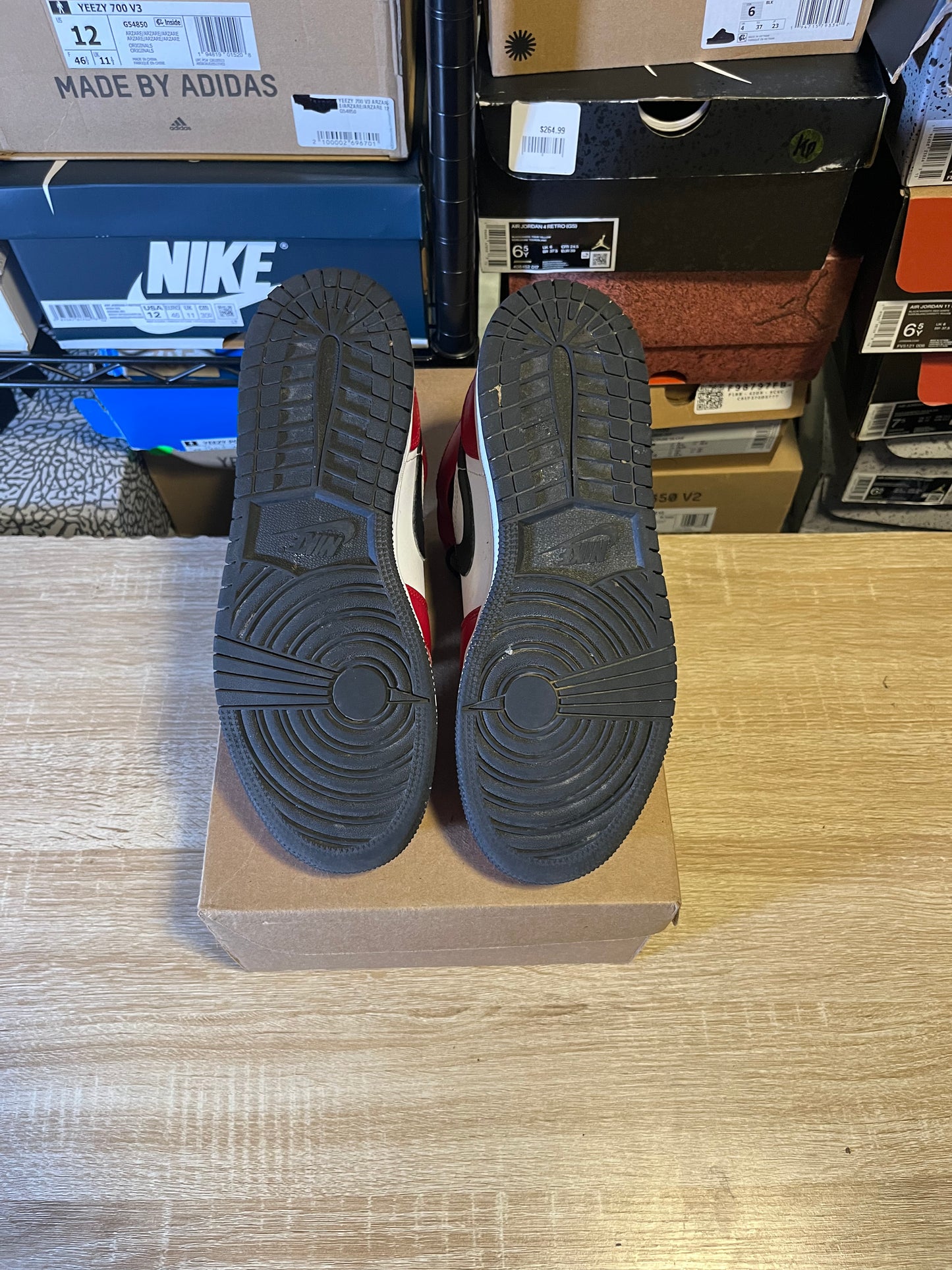 Size 7Y – AJ 1 Mid Chicago Toe