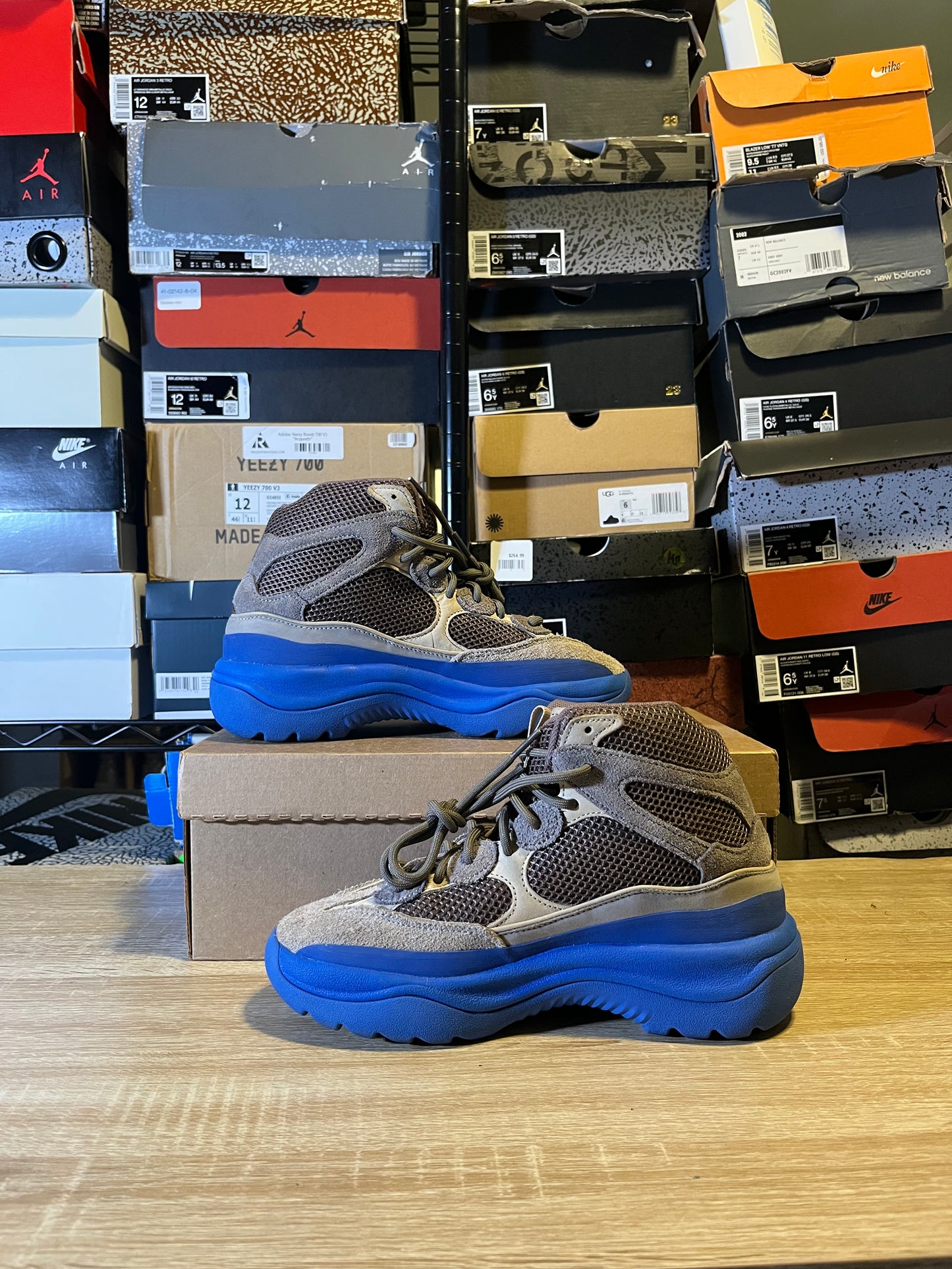 Size 6.5 – YZY Desert Boot Taupe Blue