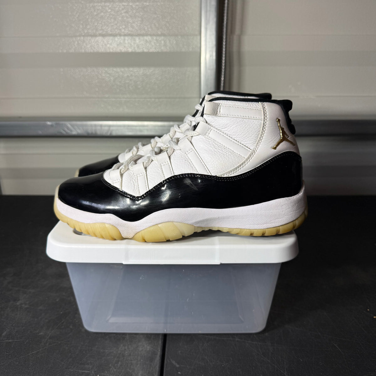 Size 8.5 - AJ 11 Gratitude