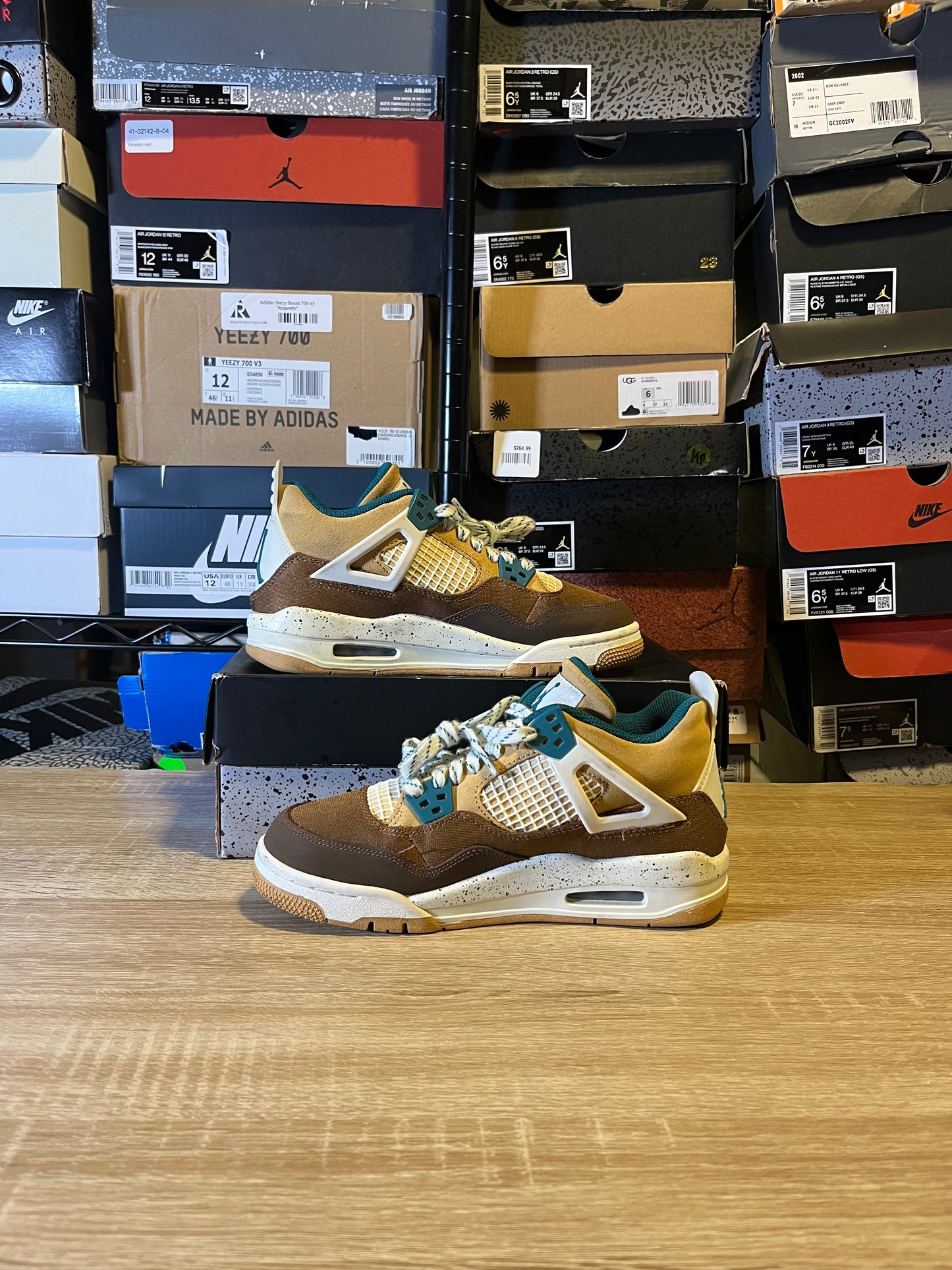 Size 5Y - AJ 4 Cacao Wow