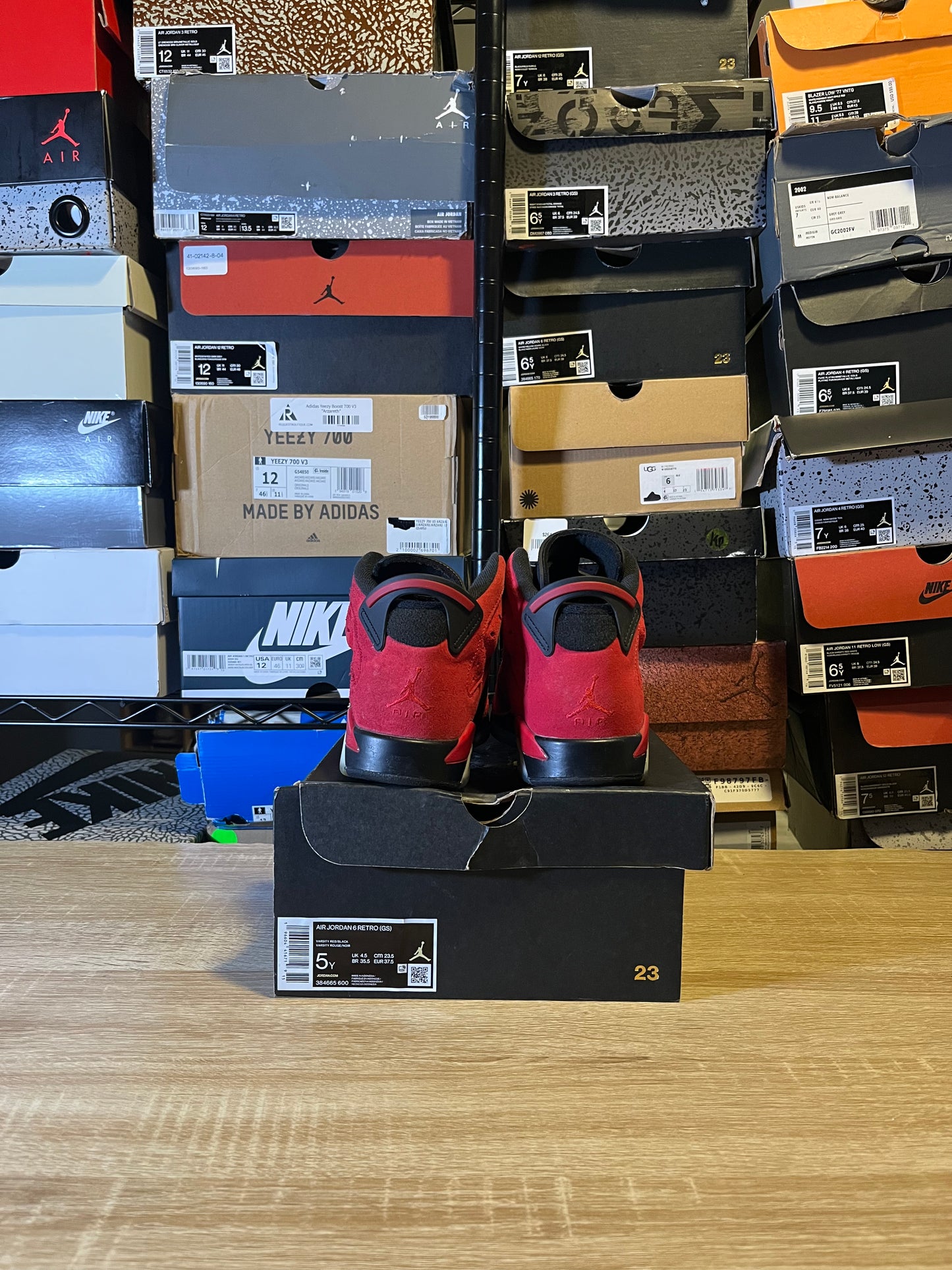 Size 5Y - AJ 6 Toro Bravo