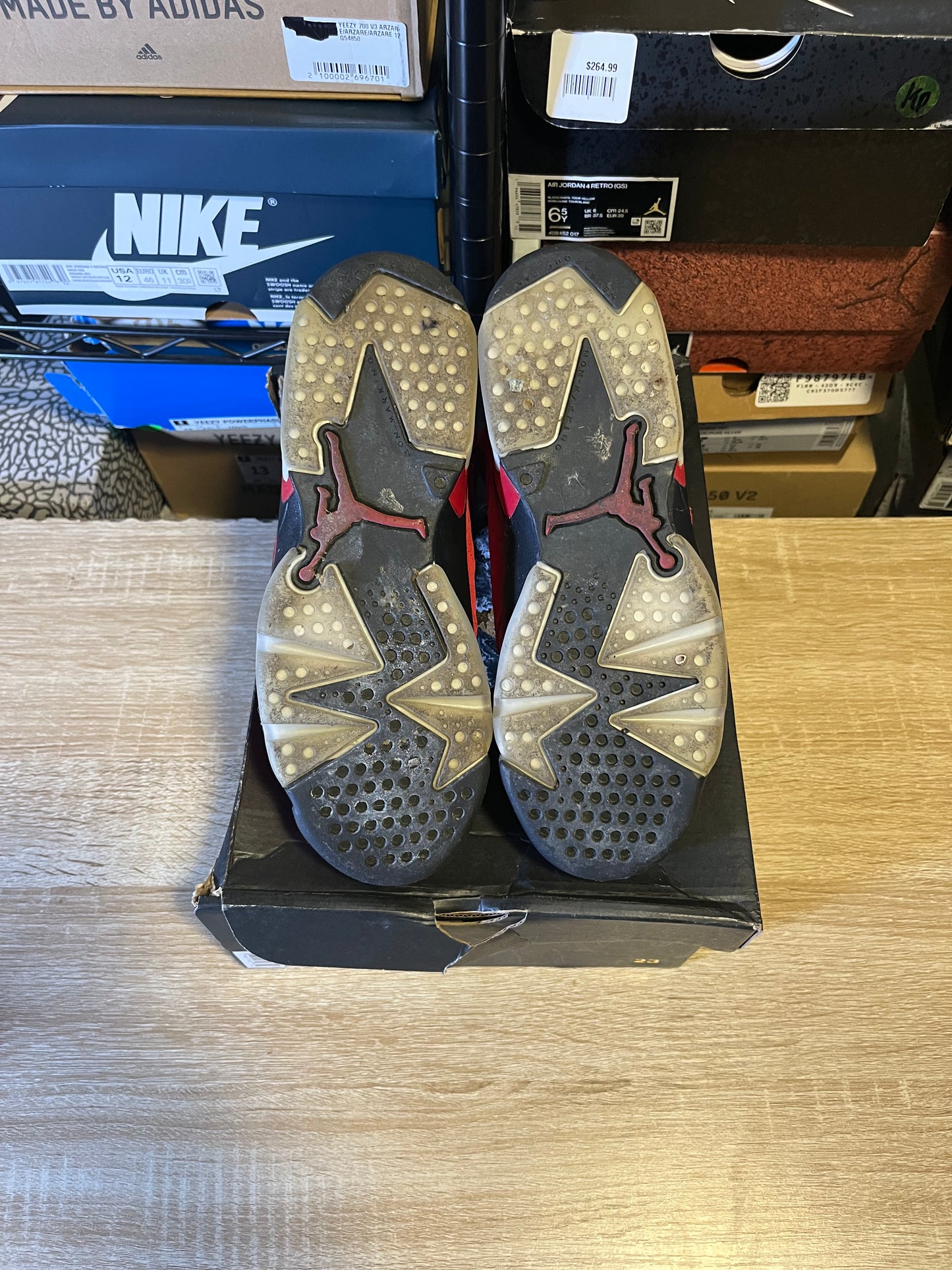 Size 5Y - AJ 6 Toro Bravo