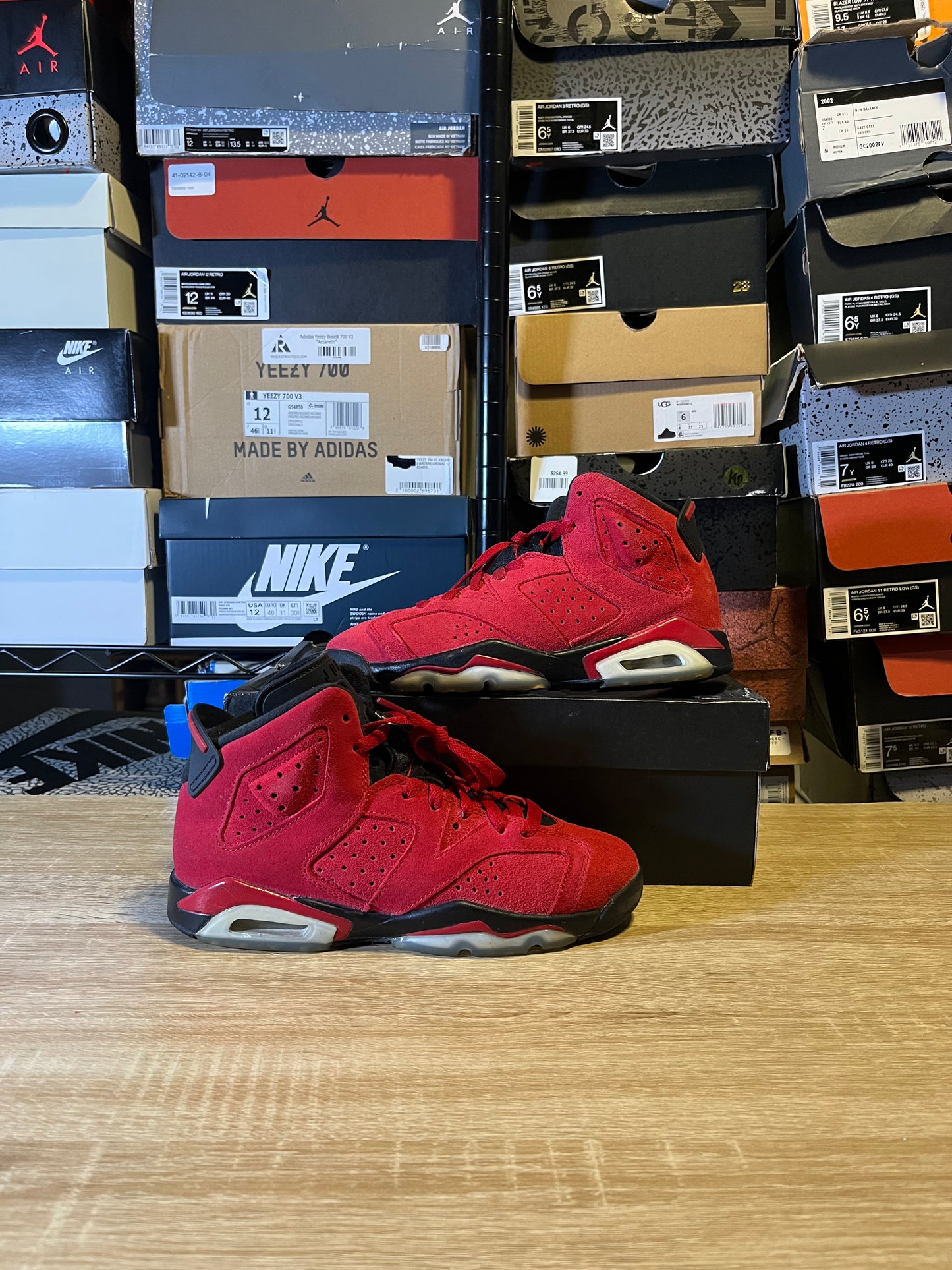 Size 5Y - AJ 6 Toro Bravo