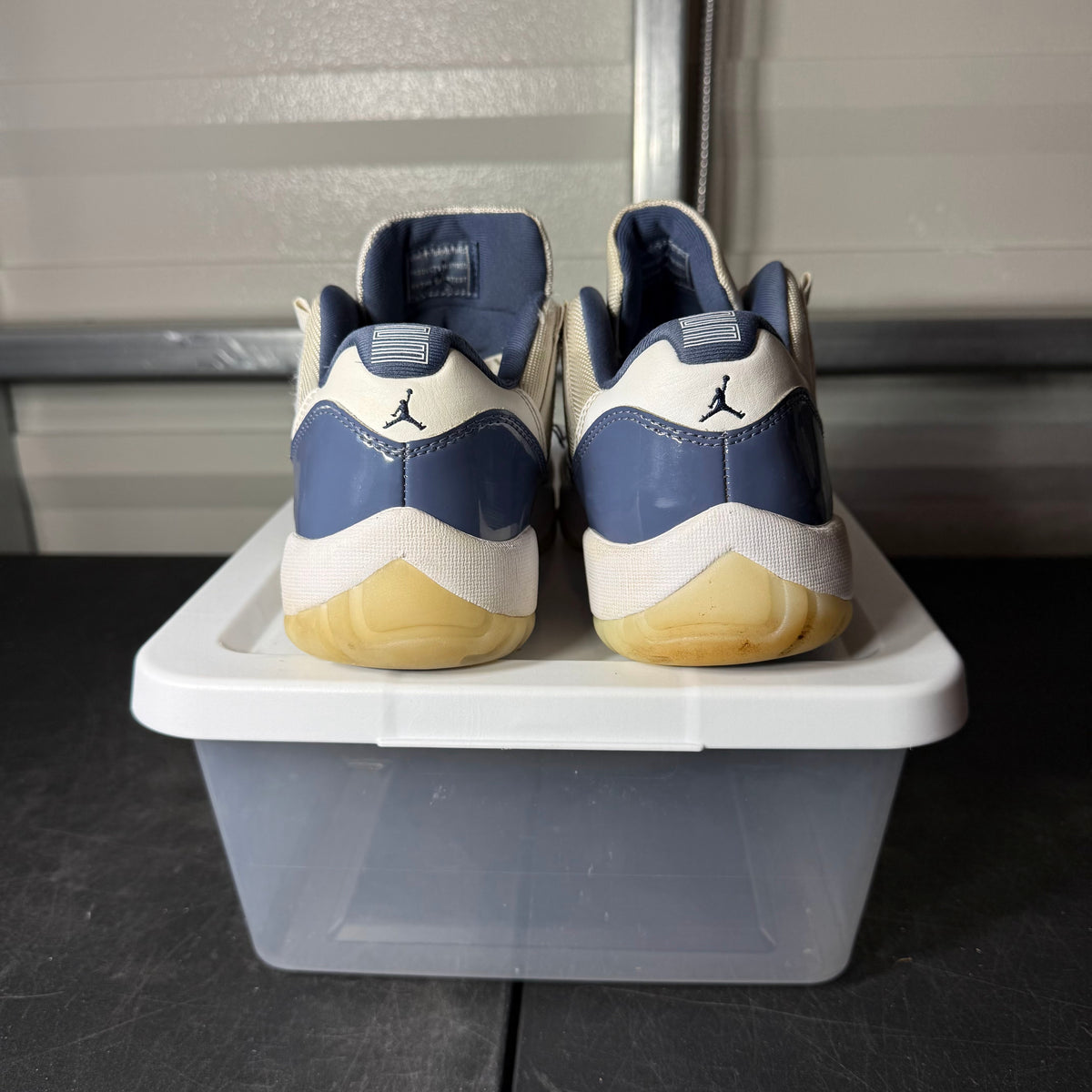 Size 9.5 - AJ 11 Low Diffused Blue