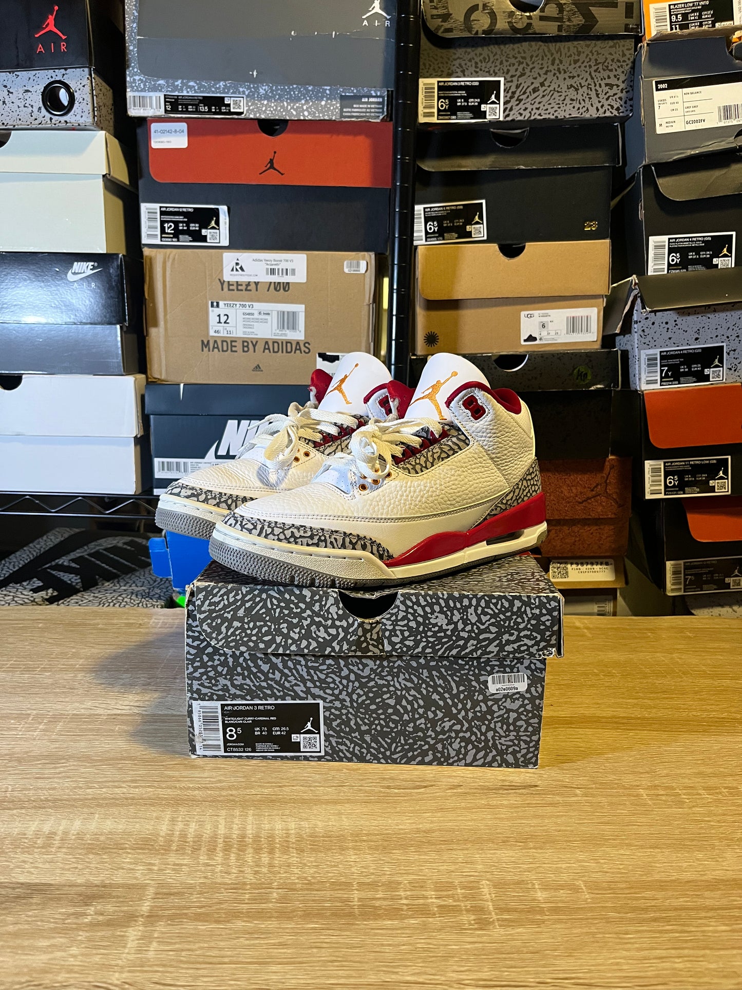 Size 8.5 - AJ 3 Cardinal