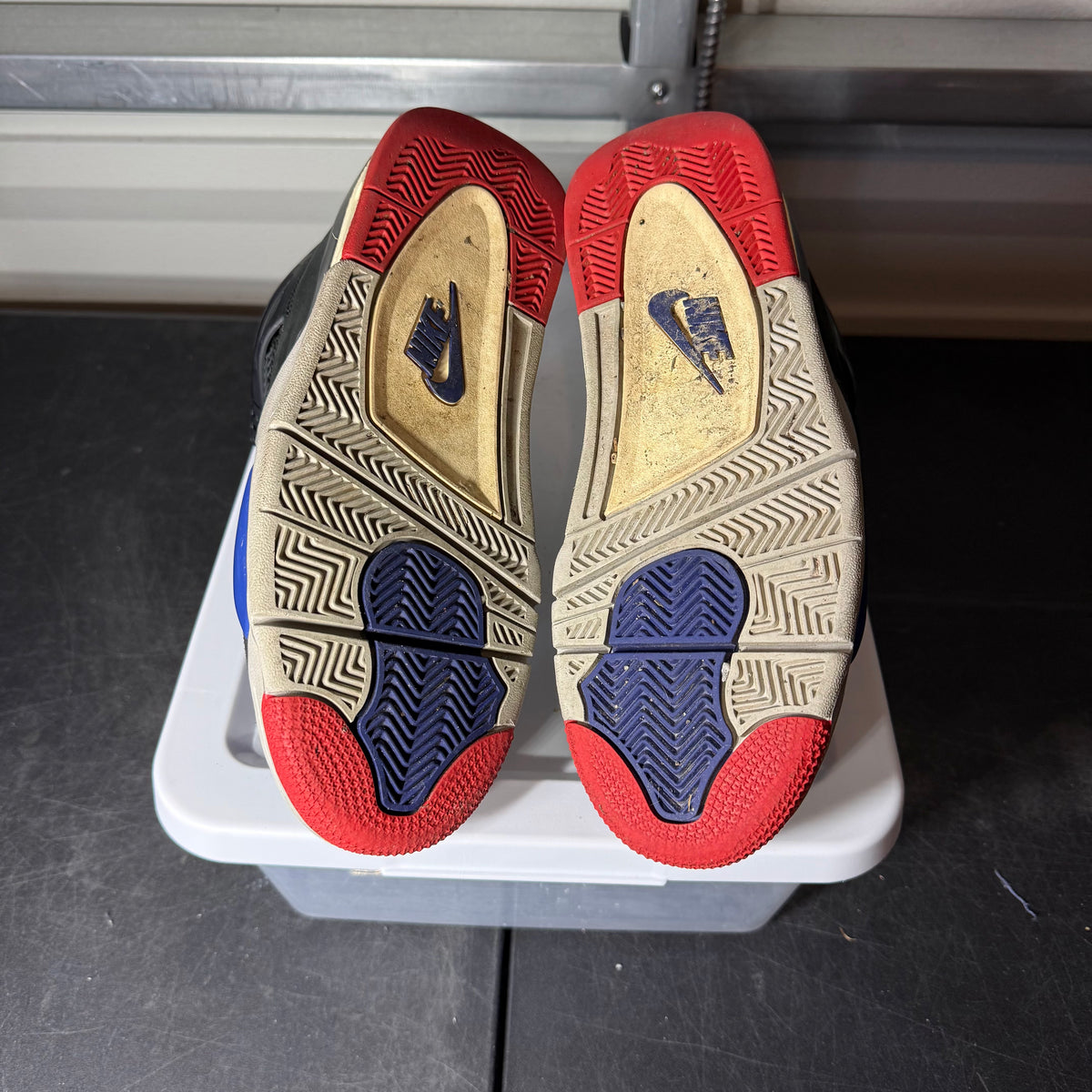 Size 8 - AJ 4 Rare Air