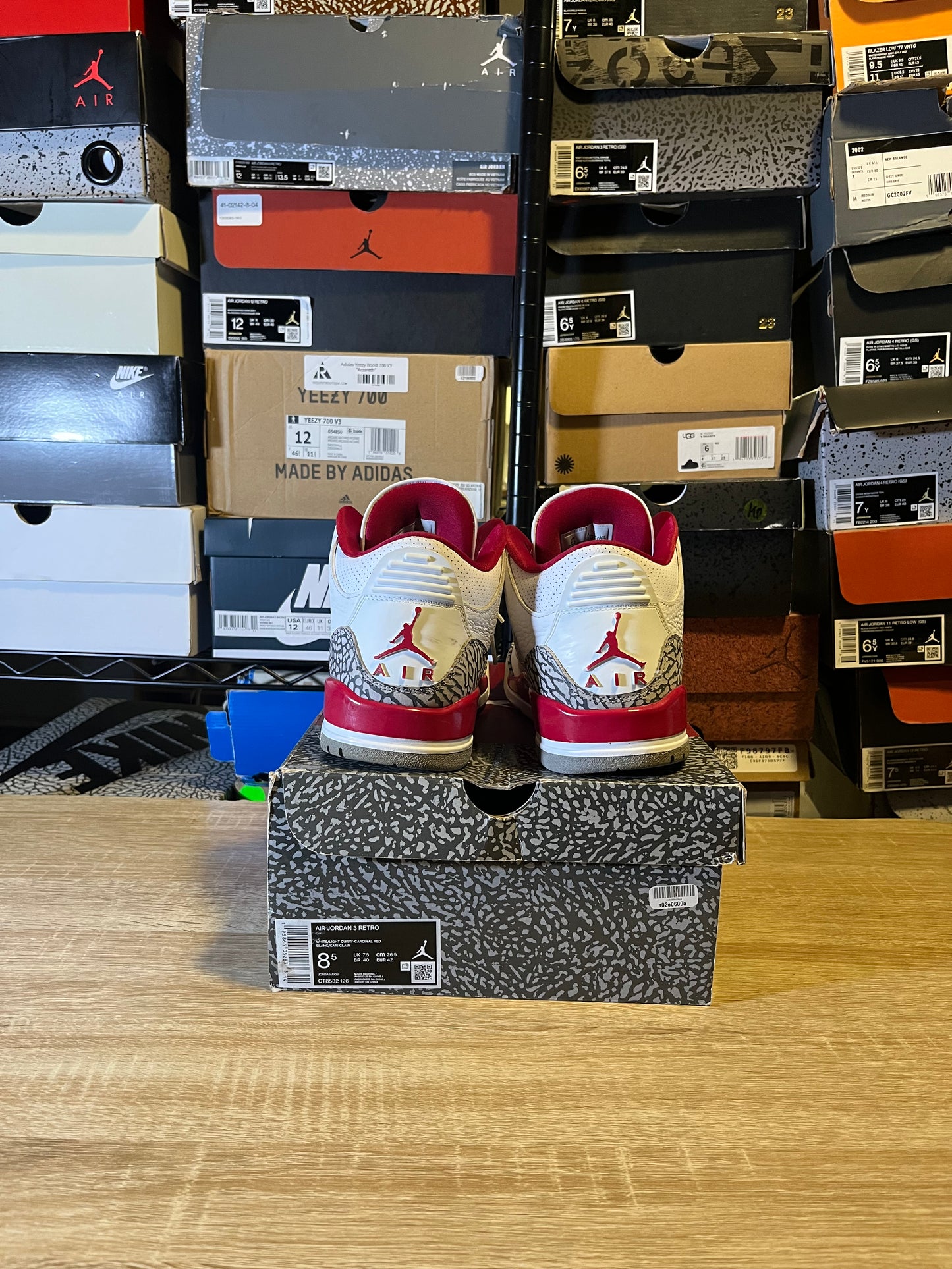 Size 8.5 - AJ 3 Cardinal