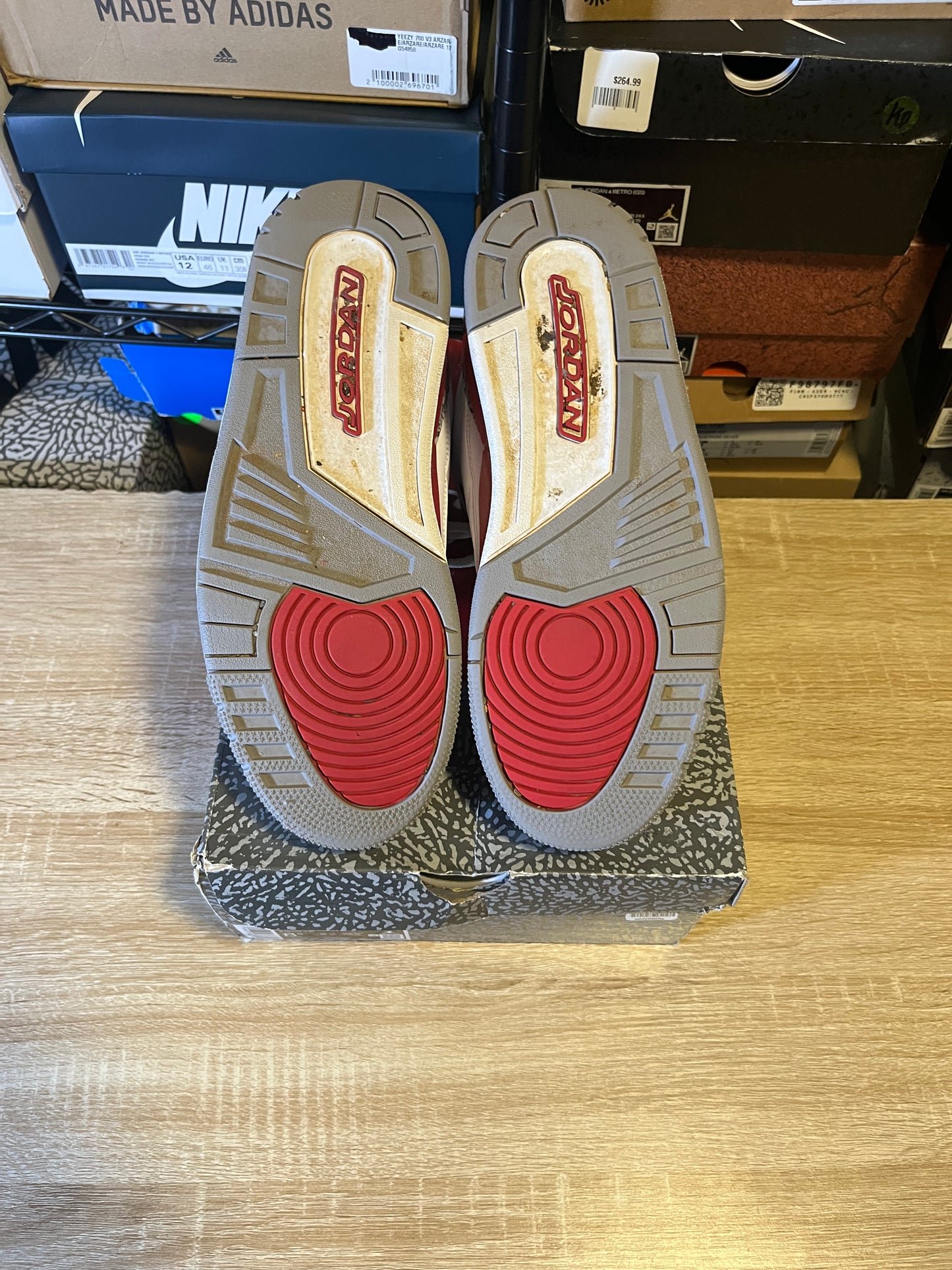 Size 8.5 - AJ 3 Cardinal