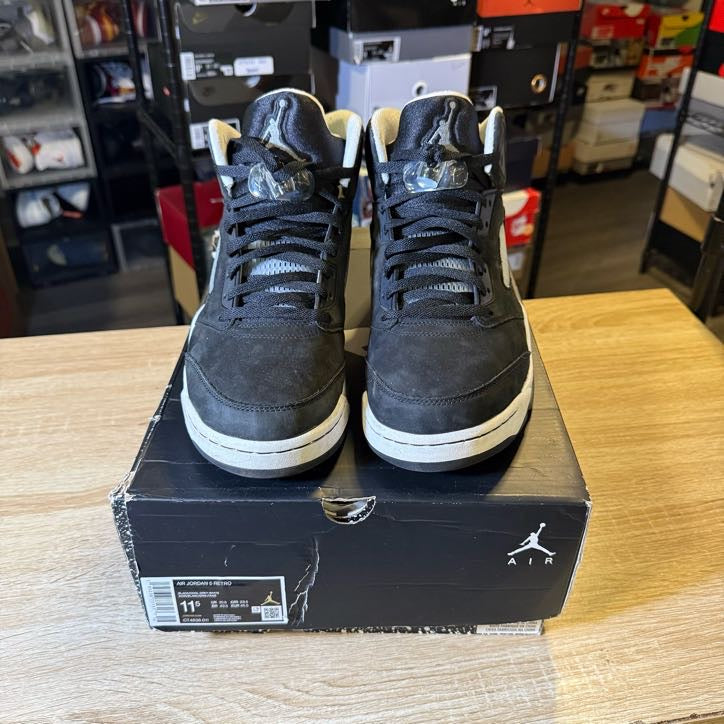 Size 11.5 - AJ 5 Moonlight