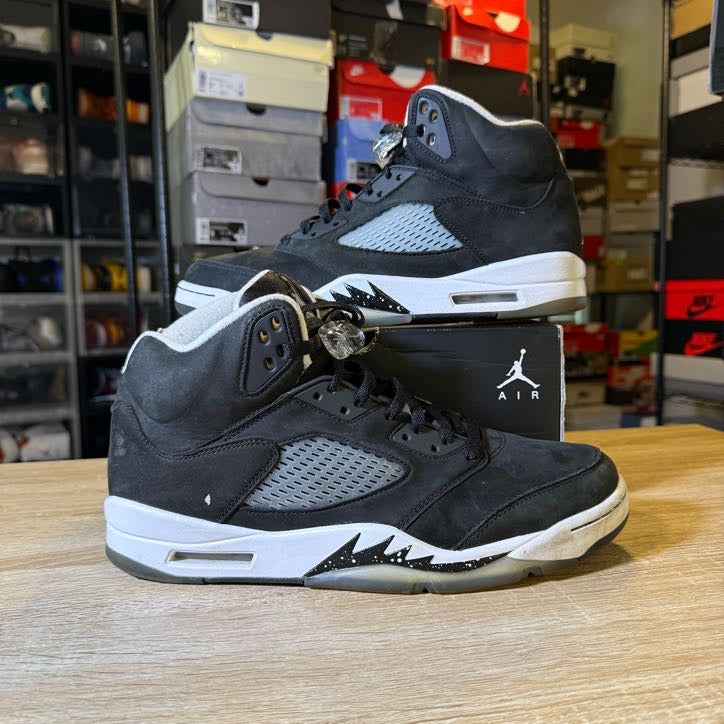 Size 11.5 - AJ 5 Moonlight