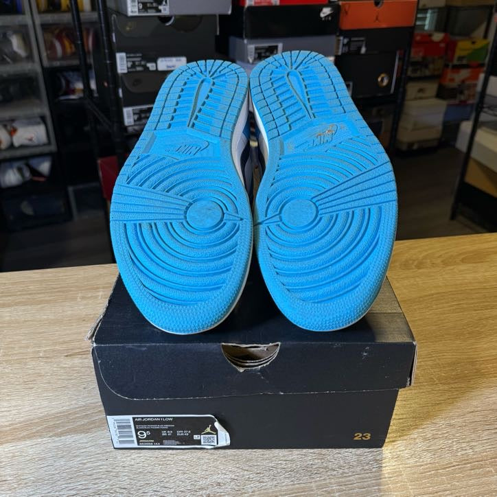 Size 9.5 - AJ 1 Low UNclC