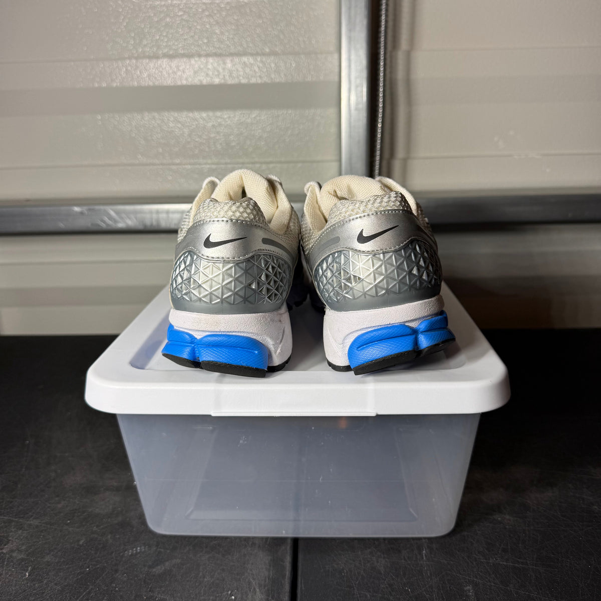 Size 10 - Vomero 5 Photo Blue