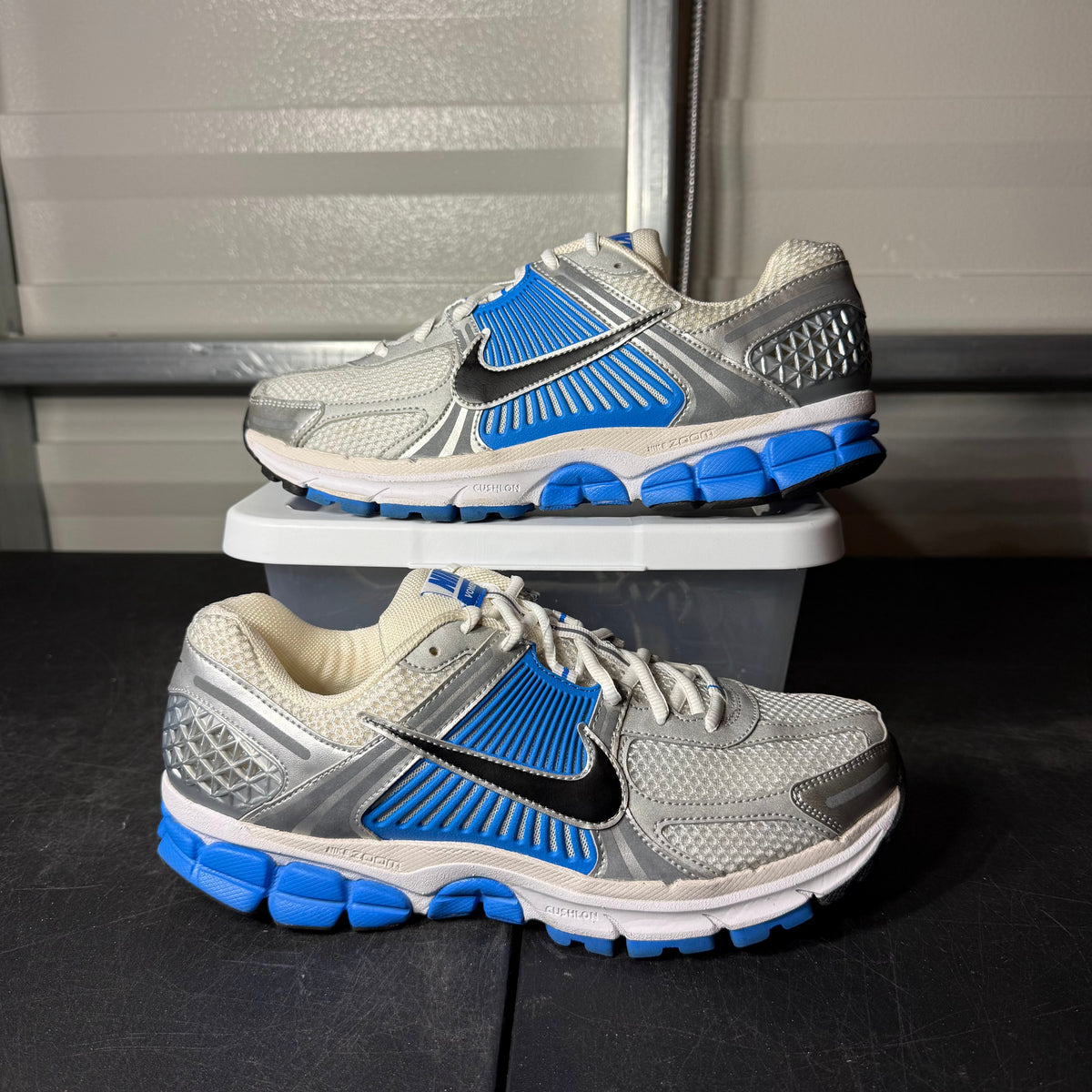 Size 10 - Vomero 5 Photo Blue