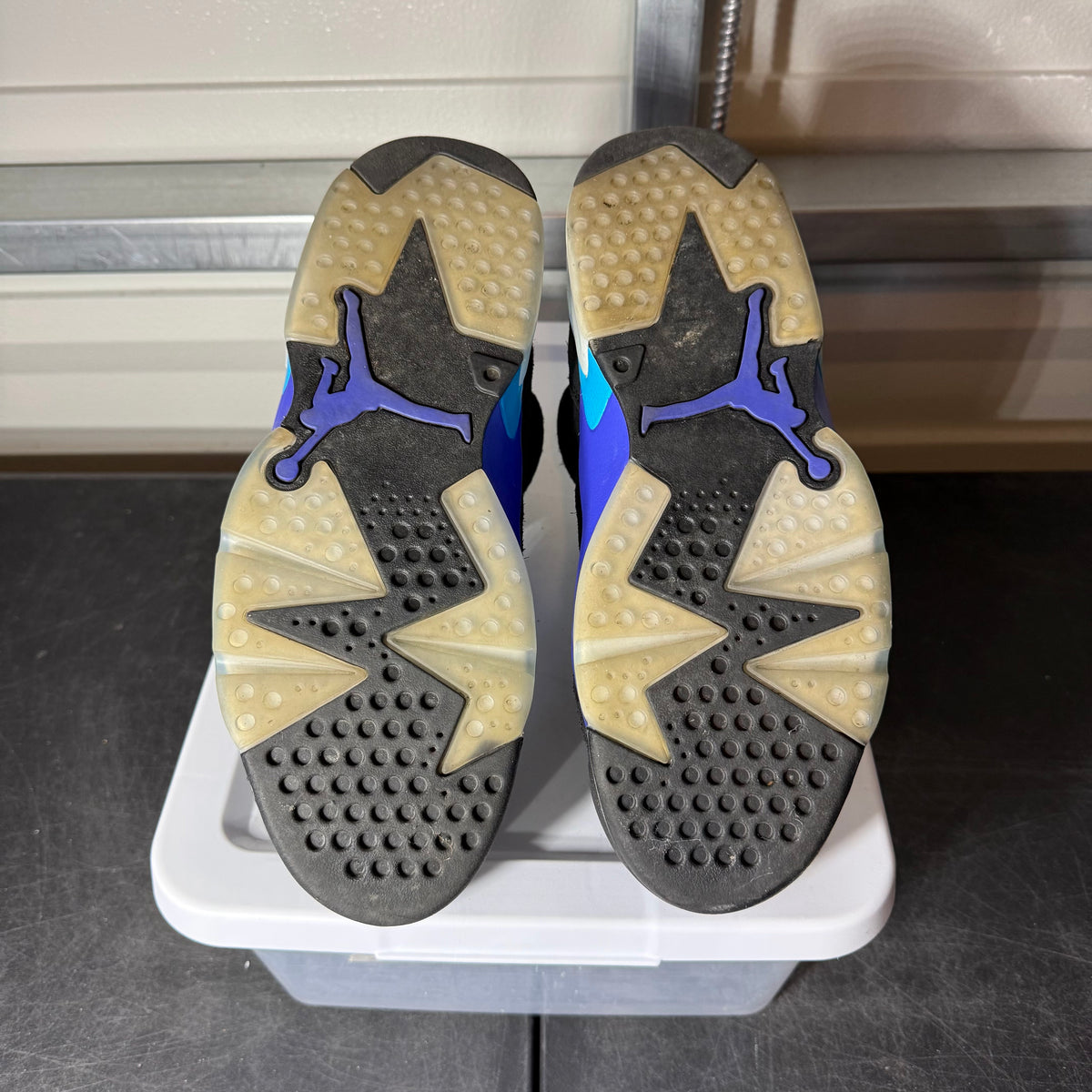 Size 10 - AJ 6 Aqua