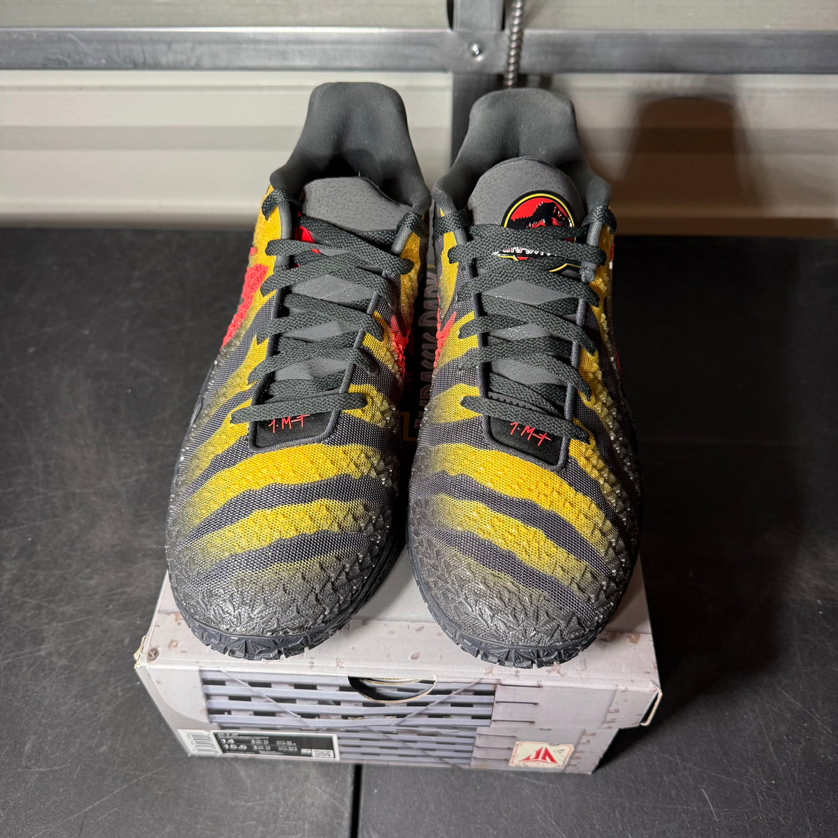 Size 14 - JA 3 Jurassic Park Raptor