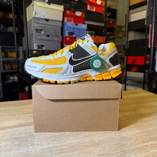 Size 11 - Vomero University Gold