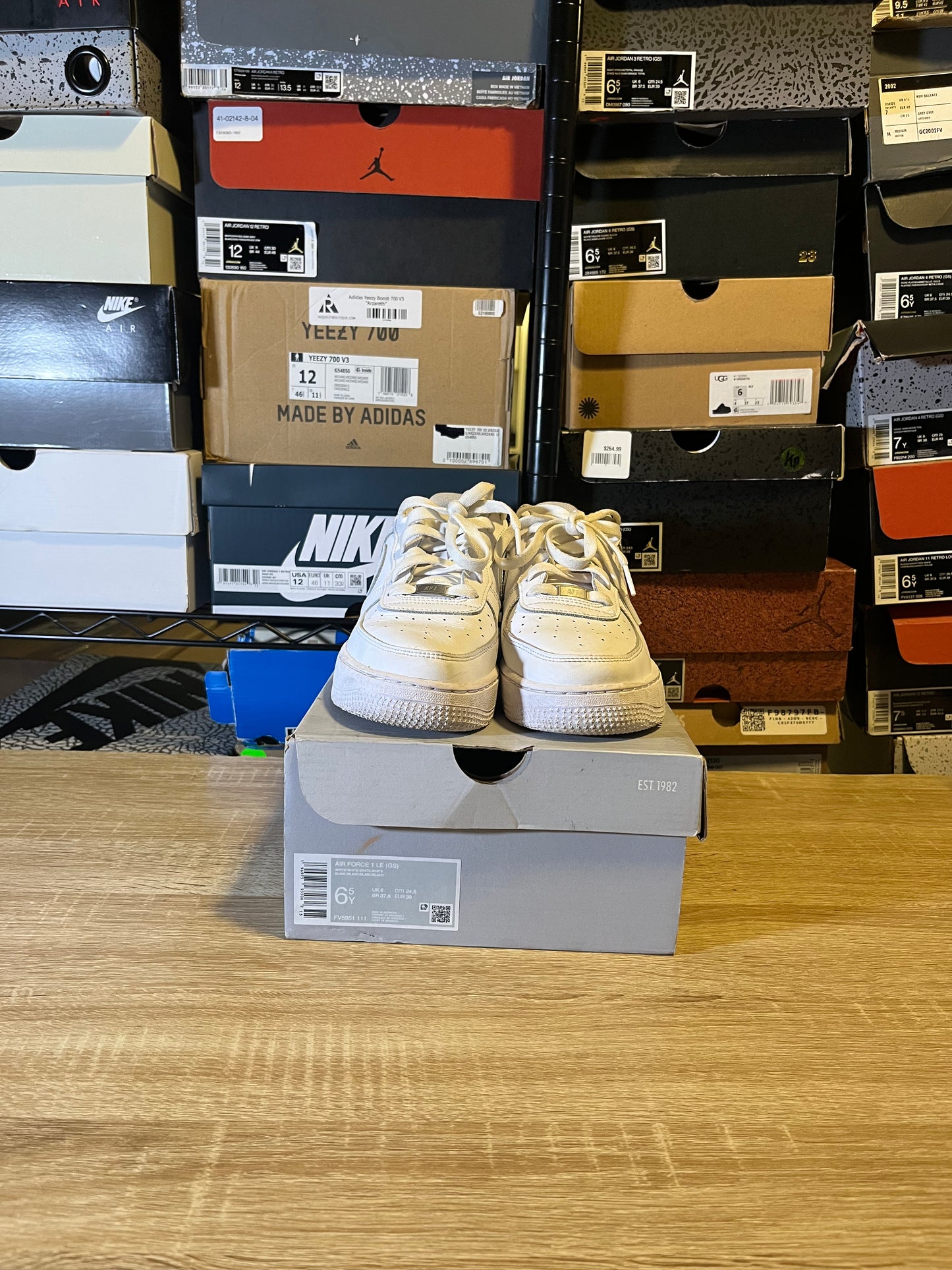 Size 6.5 – AF1 White