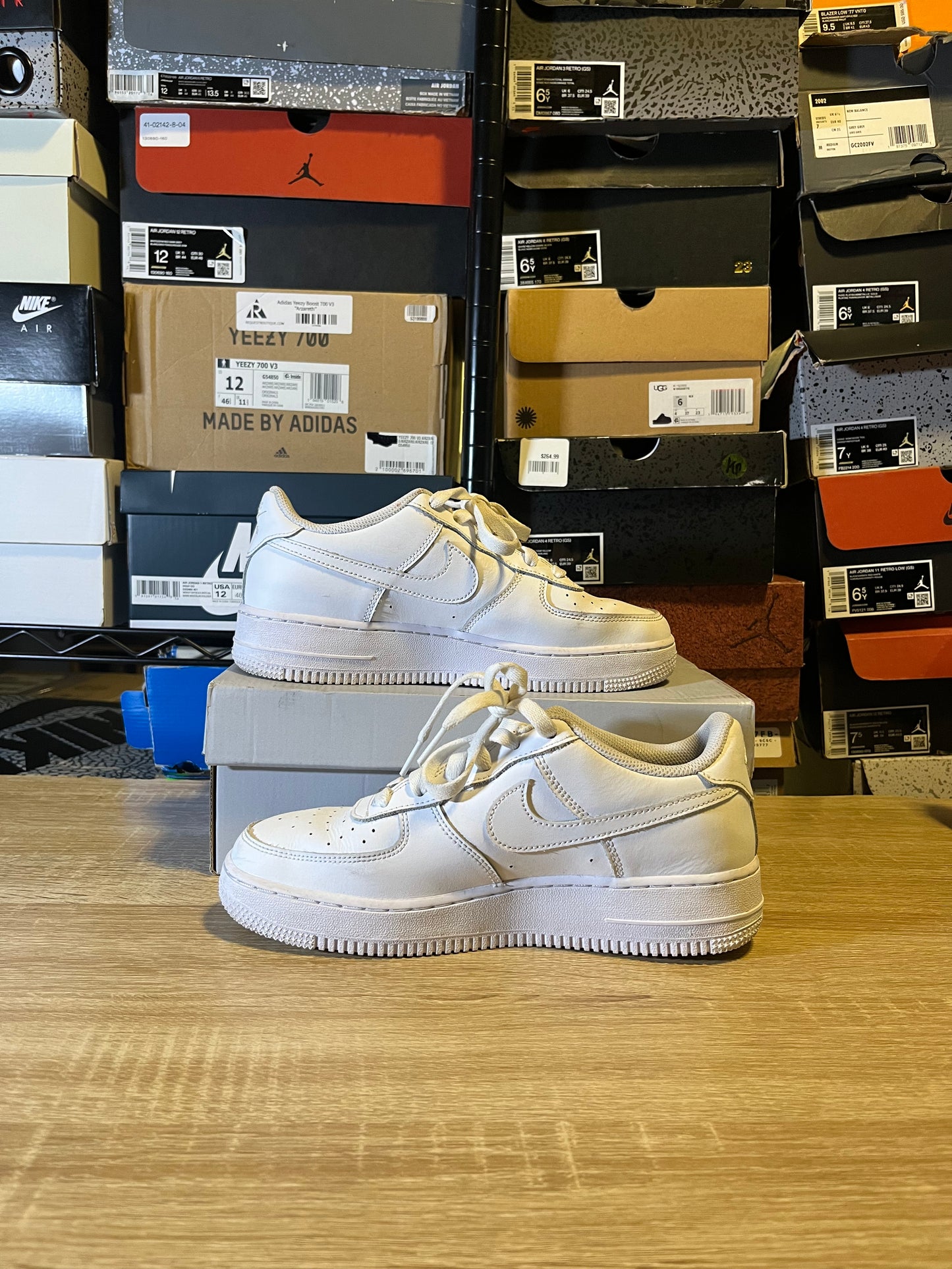 Size 6.5 – AF1 White