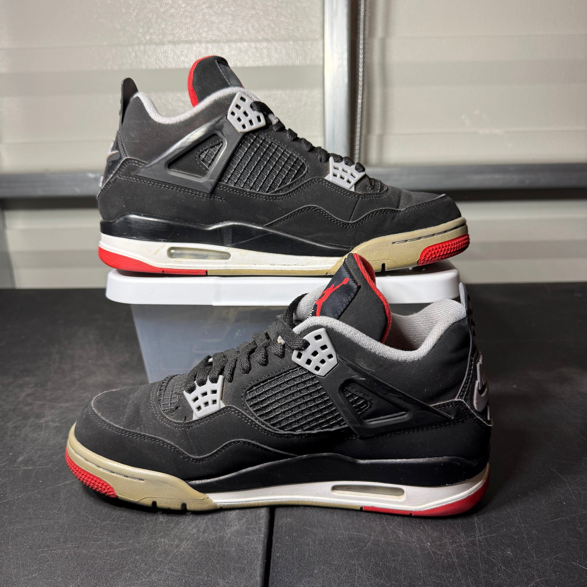 Size 9 - AJ 4 Bred