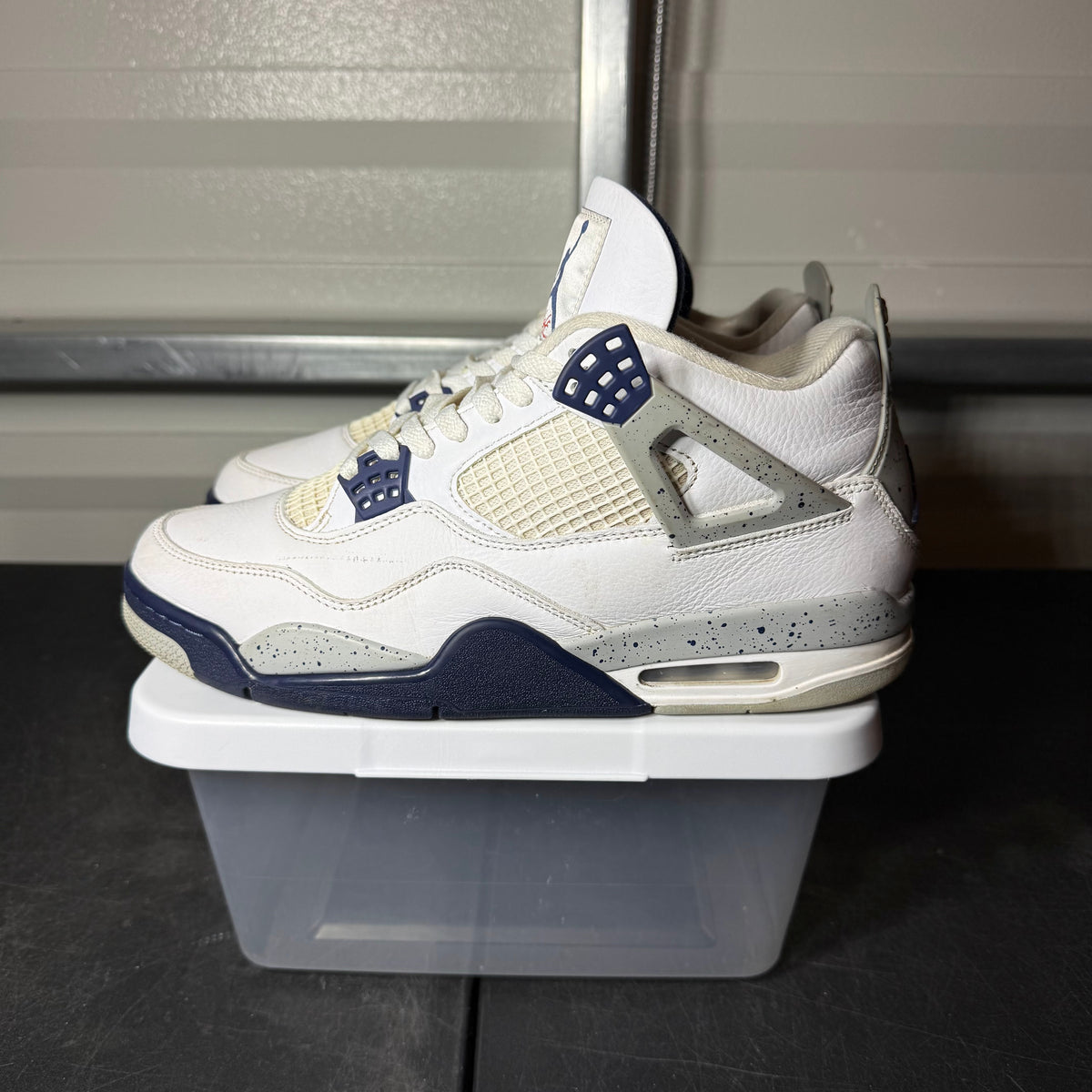 Size 10.5 - AJ 4 Midnight Navy