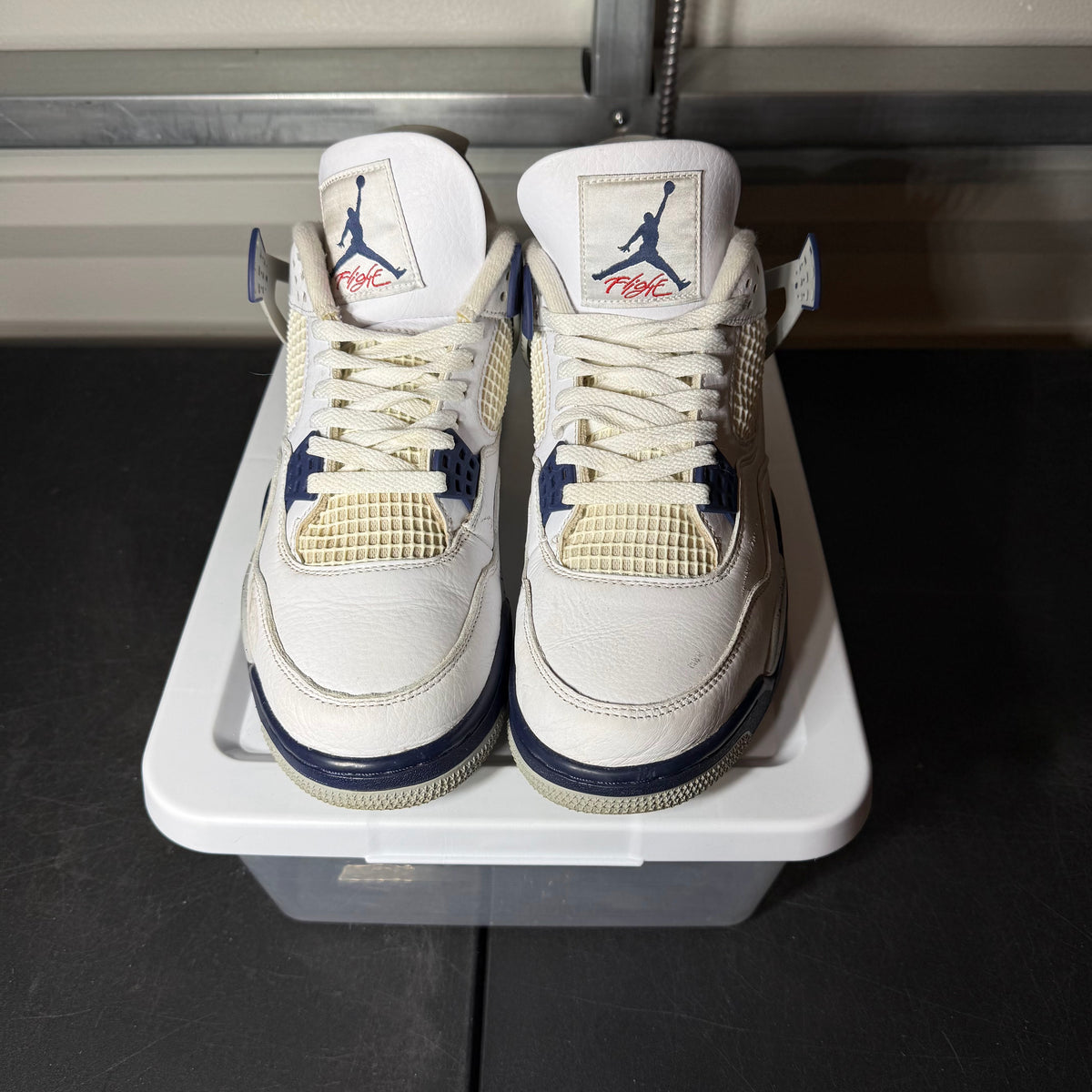 Size 10.5 - AJ 4 Midnight Navy