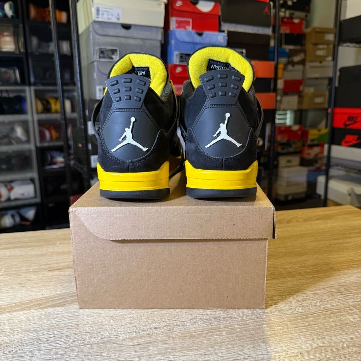 Size 10 - AJ 4 Thunder