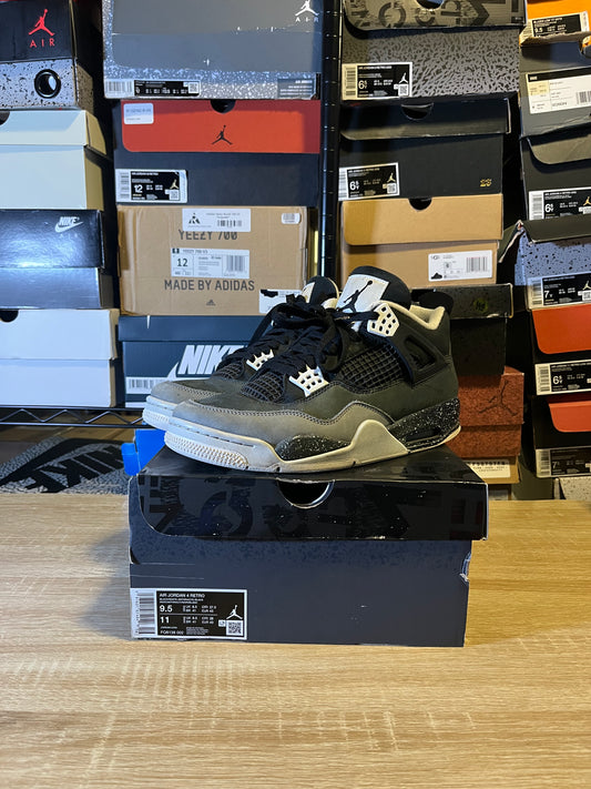 Size 9.5 – AJ 4 Fear