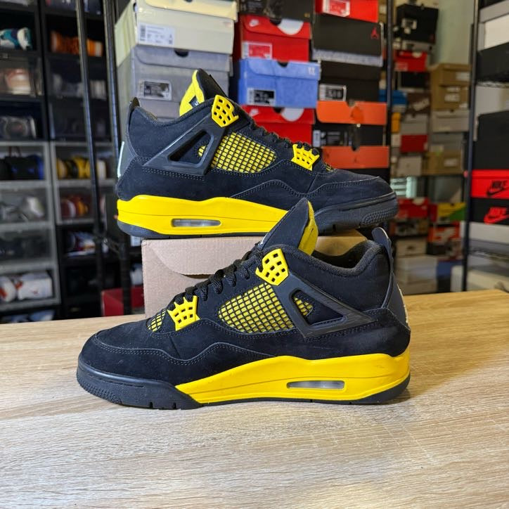 Size 10 - AJ 4 Thunder