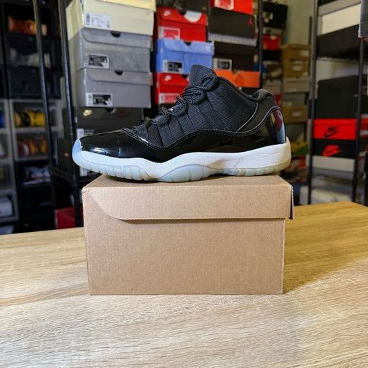 Size 7 - AJ 11 Low Space Jam