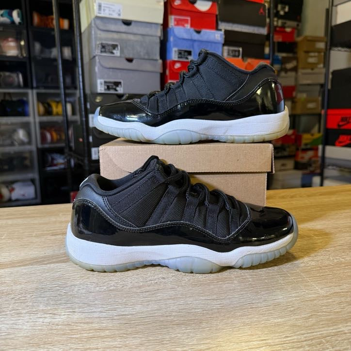 Size 7 - AJ 11 Low Space Jam