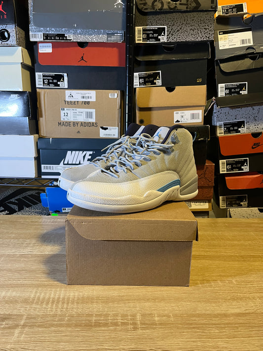 Size 10 - AJ 12 Retro Grey University