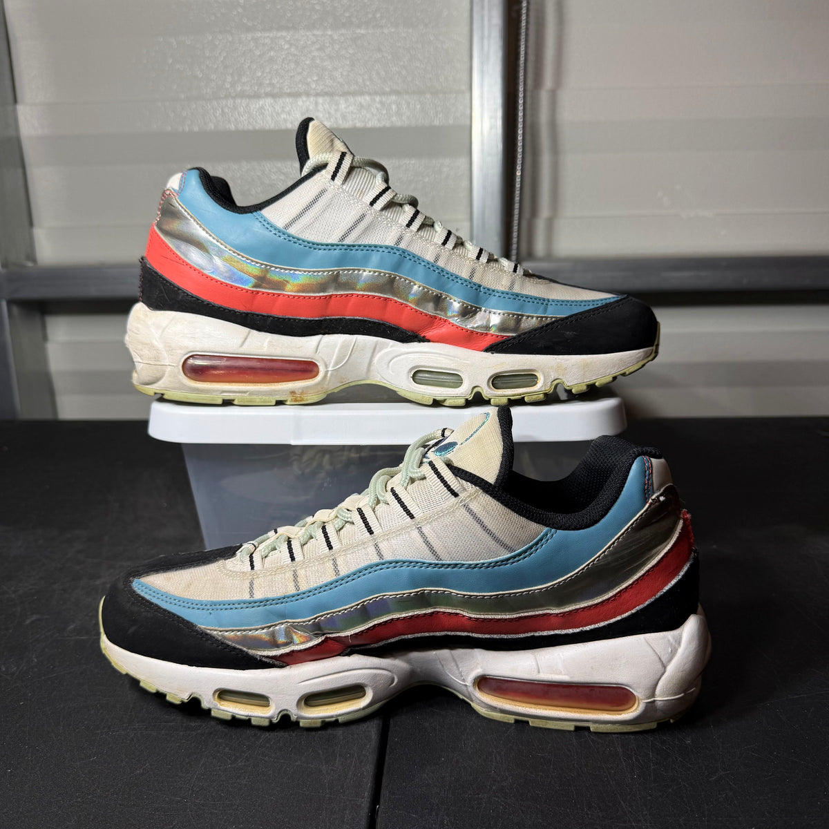 Size 11 - Nike Air Max 95 Aliens