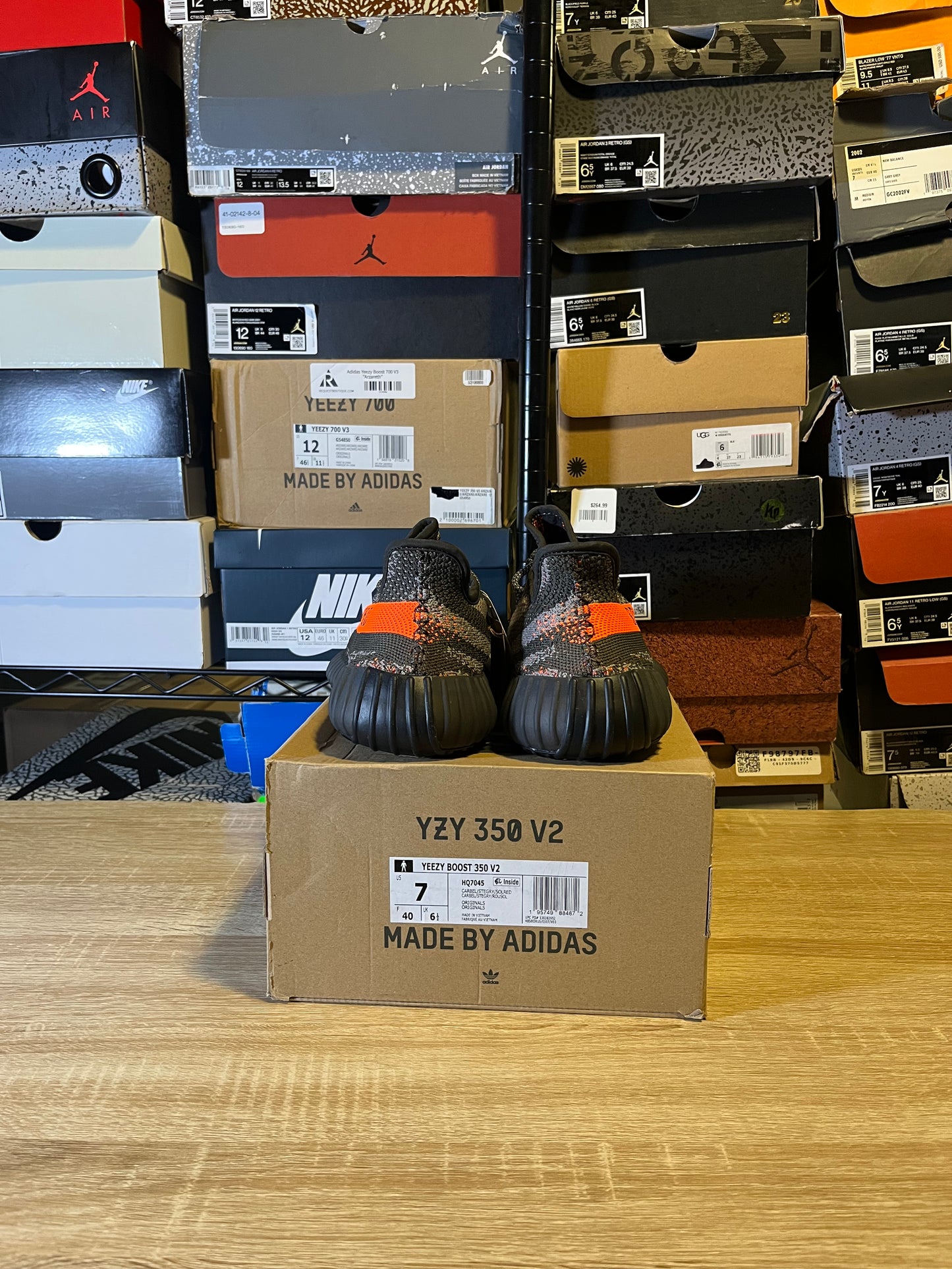 Size 7 - YZY 350 Carbon Beluga
