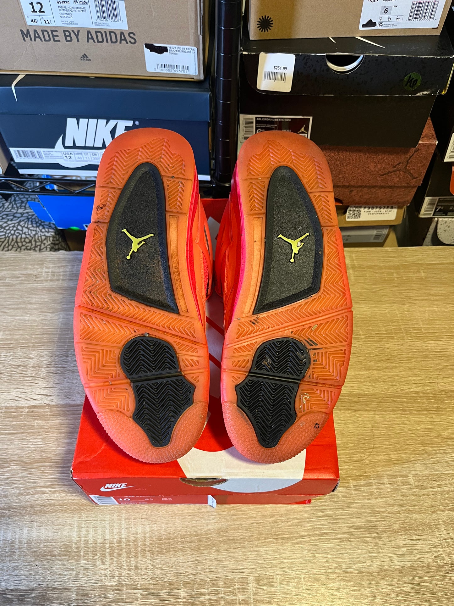 Size 9.5 M - Air Jordan 4 Retro NRG Hot Punch